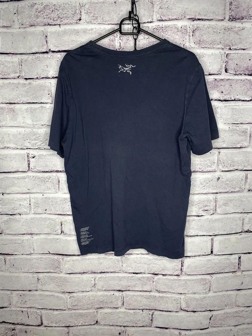 Arc'teryx MENS T-Shirt Arctery Vintage Overprint Logo Outdoor Tee Size US M / EU 48-50 / 2 - 9 Thumbnail