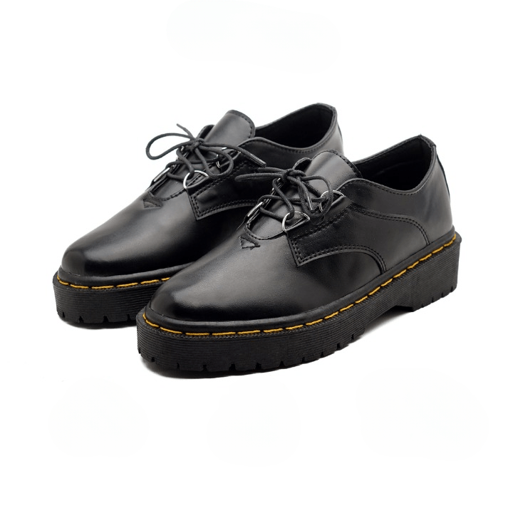 CRIMSON DERBY TRIPLE BLACK