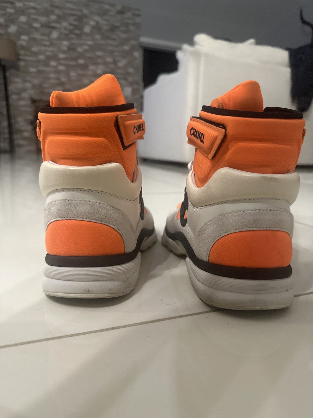 Chanel Chanel Runner High- Top Size US 8 / EU 41 - 7 Thumbnail