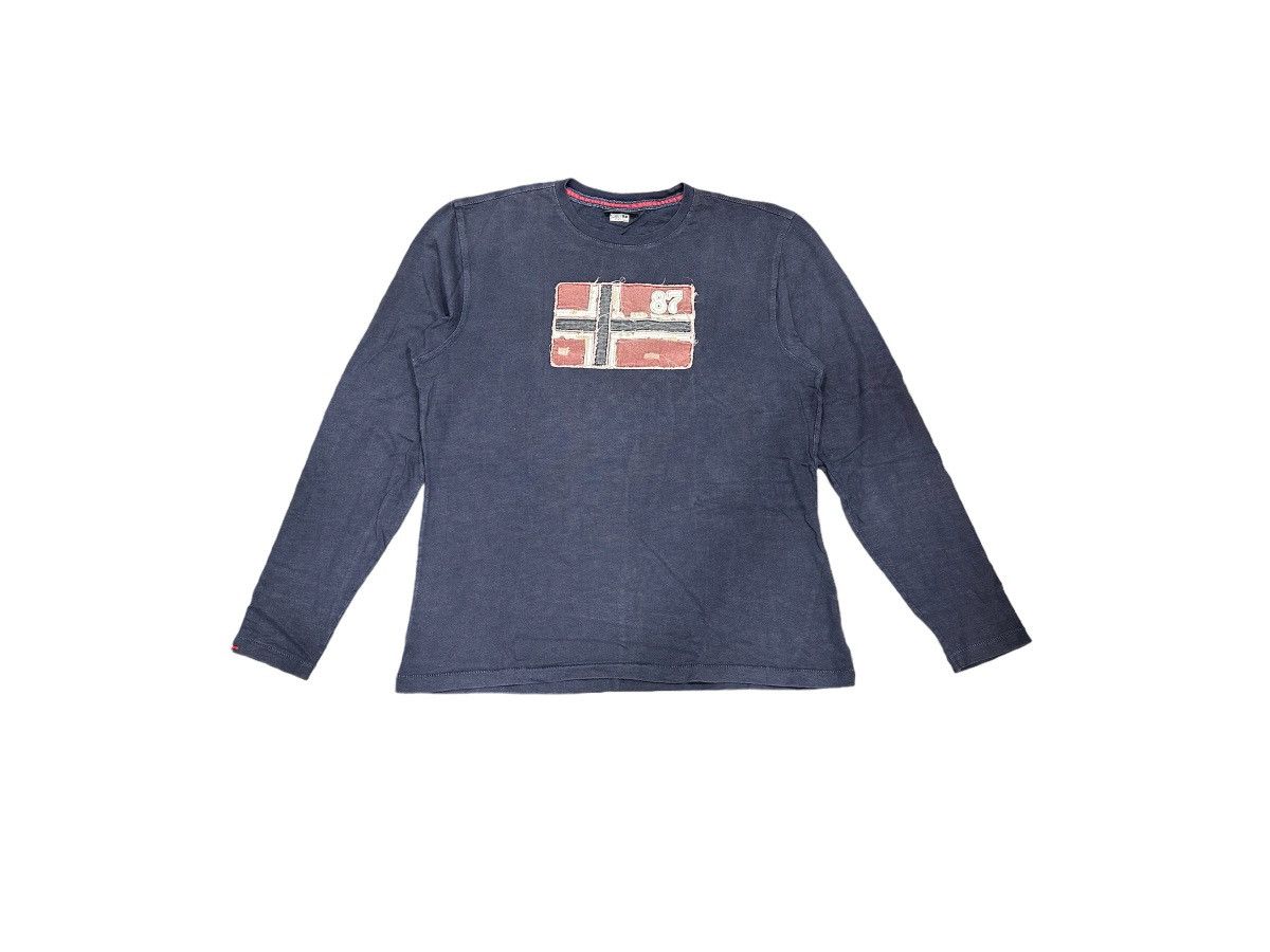 Rare NAPAPIJRI “saffle” Distressed Flag Logo