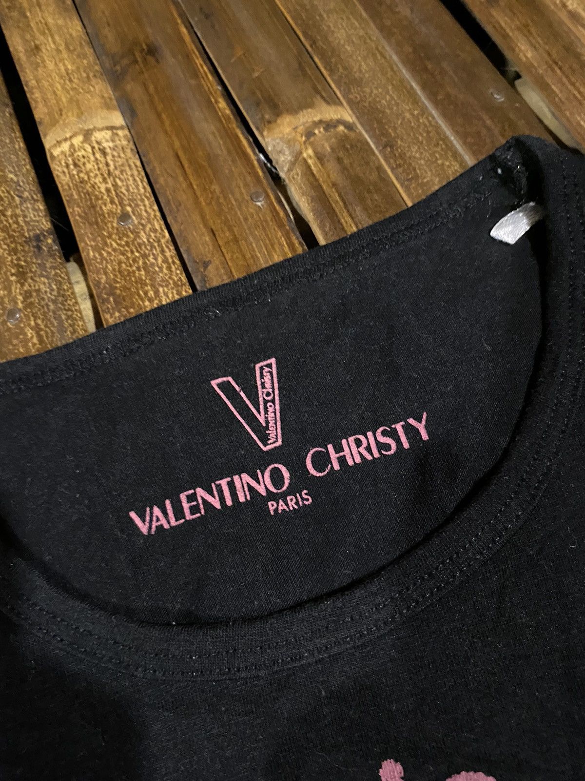 Japanese Brand VALENTINO CHRISTY PARIS TSHIRT Size S / US 4 / IT 40 - 3 Thumbnail