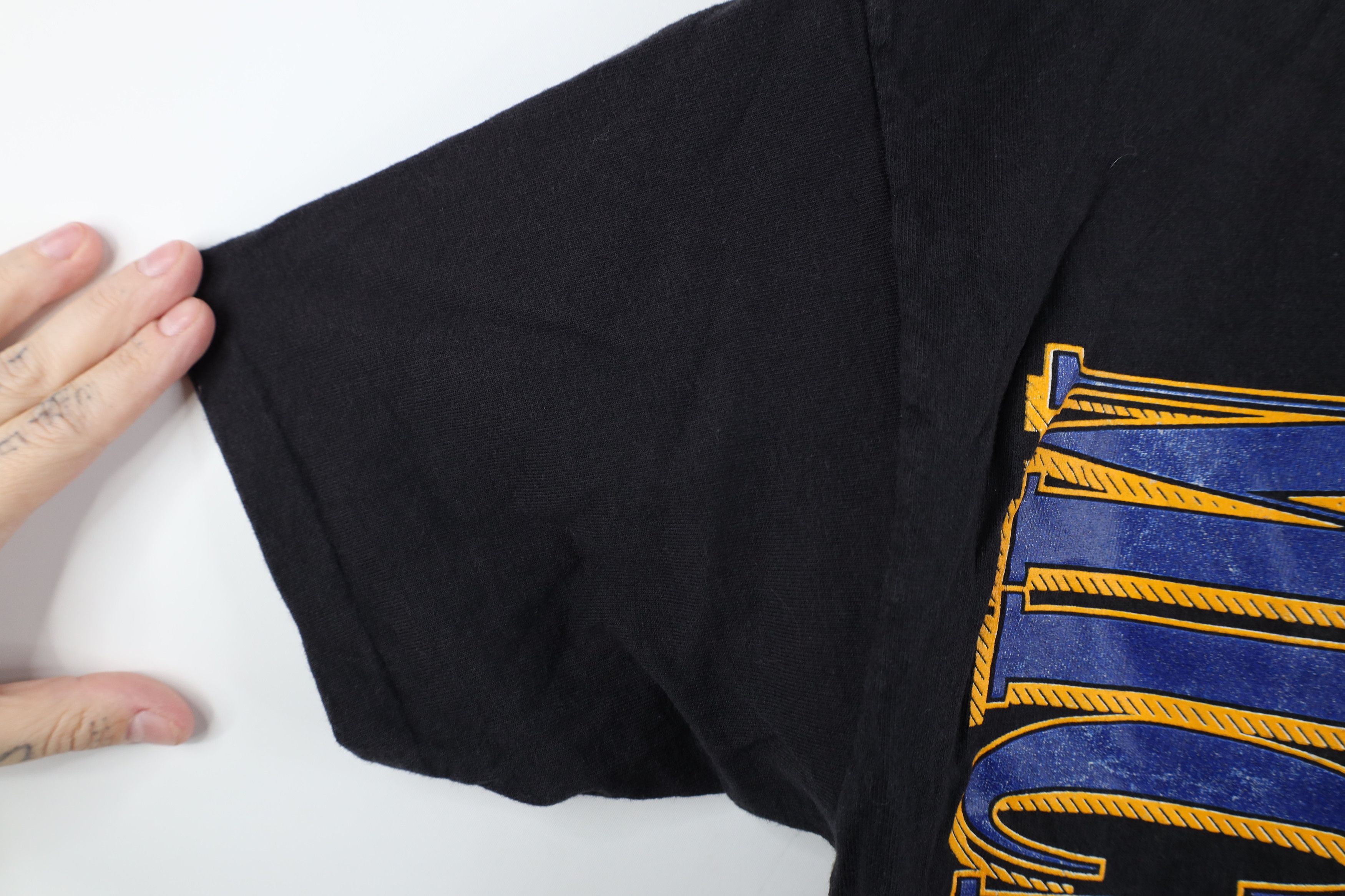 Vintage Vintage 90s Spell University of Michigan T-Shirt Black USA Size US L / EU 52-54 / 3 - 8 Thumbnail