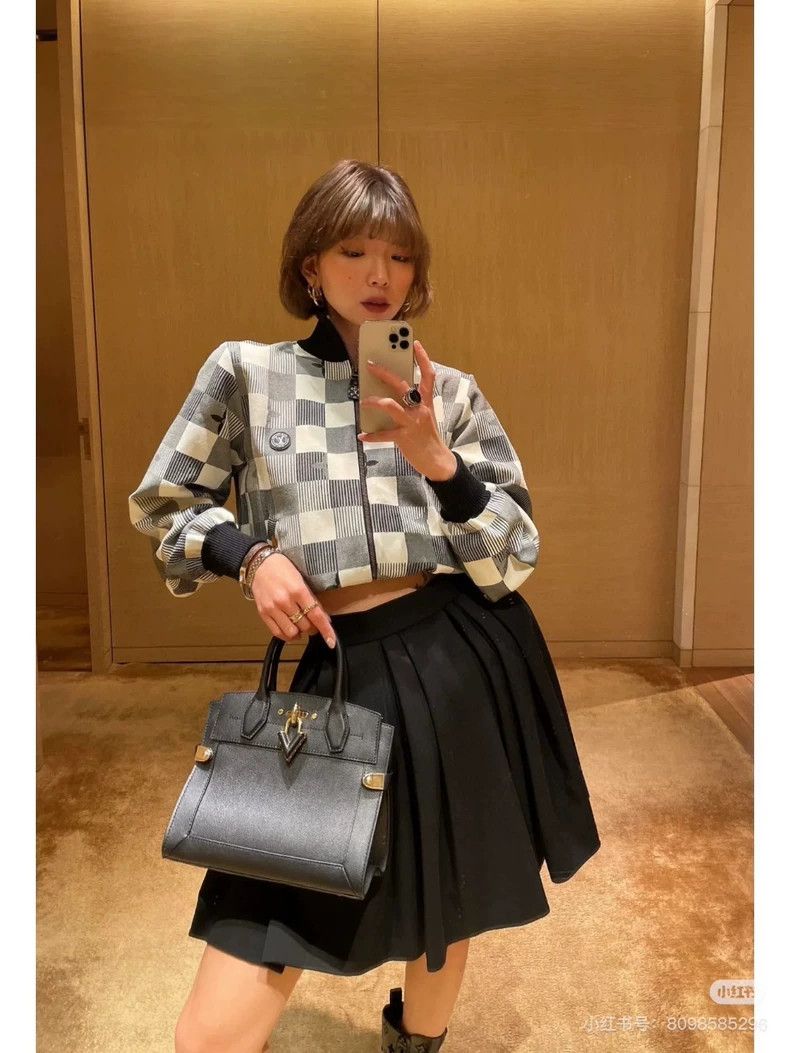 Louis Vuitton Louis Vuitton 23 Spring/Summer Grey and White Checkerboard Size XS / US 0-2 / IT 36-38 - 7 Thumbnail