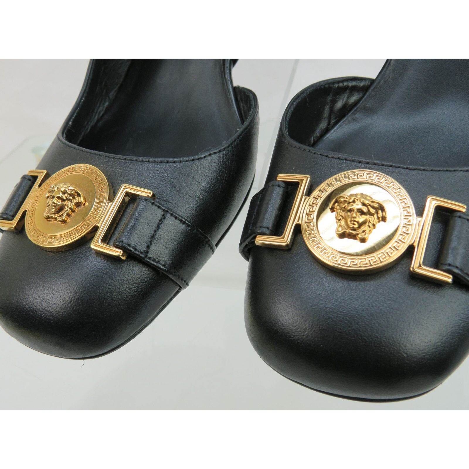 Versace VERSACE BLACK LEATHER GOLD MEDUSA SANDALS LOW HEEL PUMPS 40 Size US 10 / IT 40 - 3 Thumbnail