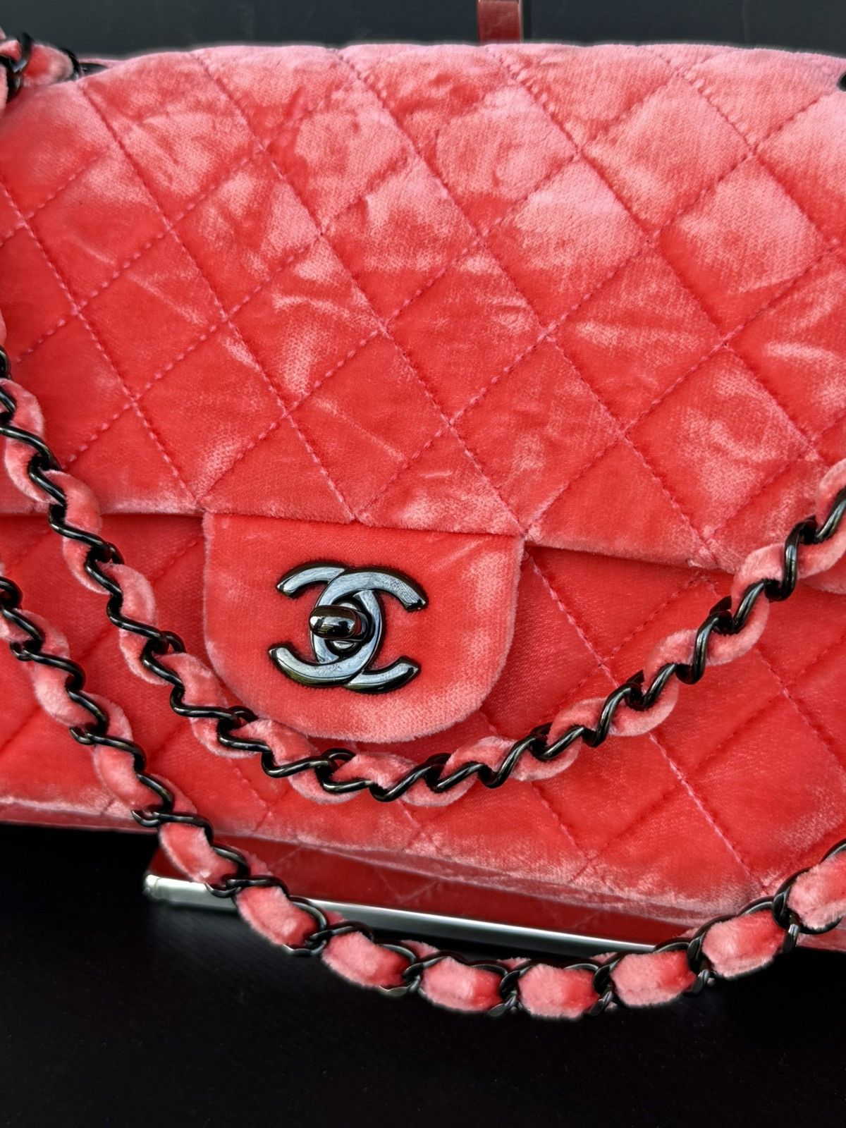 Chanel Chanel - 2014 - Pink Velvet Medium Double Flap Shoulder Bag Size ONE SIZE - 7 Thumbnail