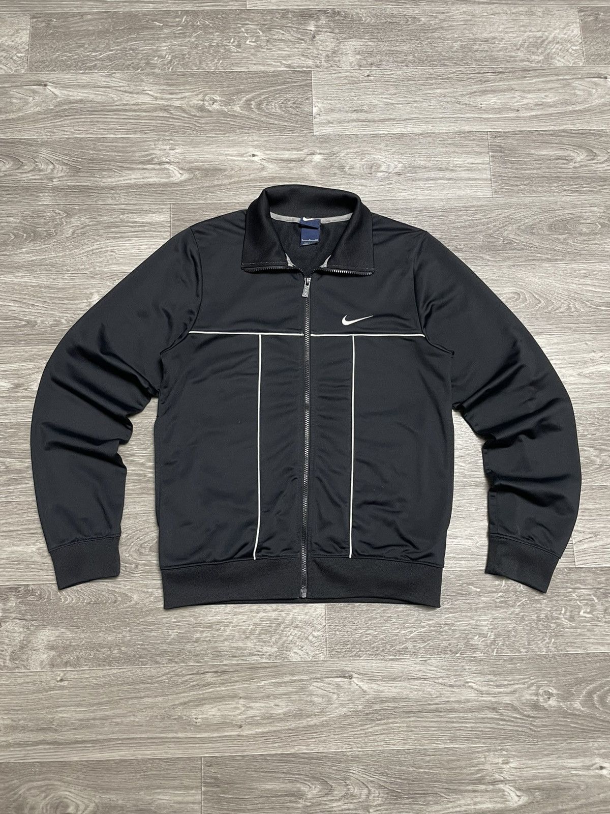 Nike Vintage Nike Black Truck Jacket Drill Y2K Size US S / EU 44-46 / 1 - 1 Thumbnail