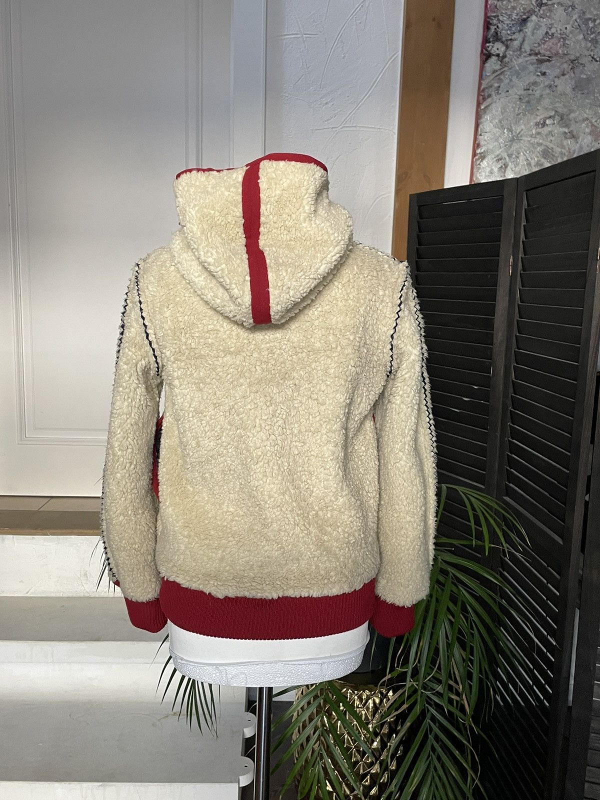 Chanel CHANEL faux fur coat Size S / US 4 / IT 40 - 4 Thumbnail