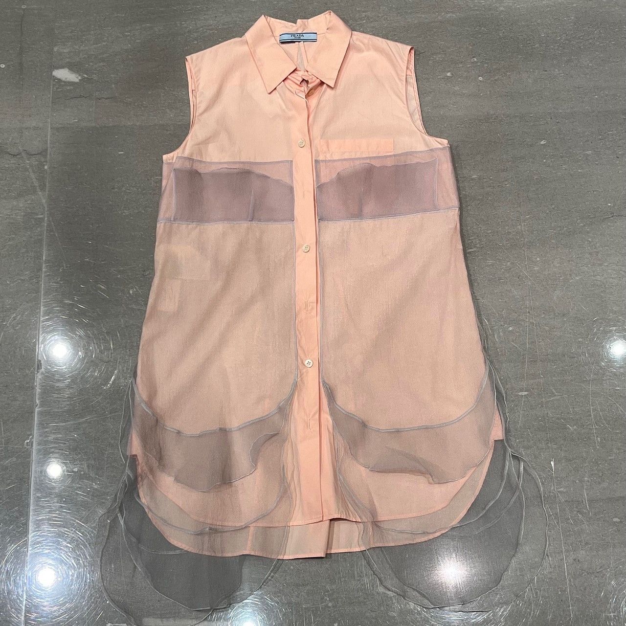Prada Prada Pink Sleeveless Button Up Shirt Size 38 Size XS / US 0-2 / IT 36-38 - 1 Thumbnail