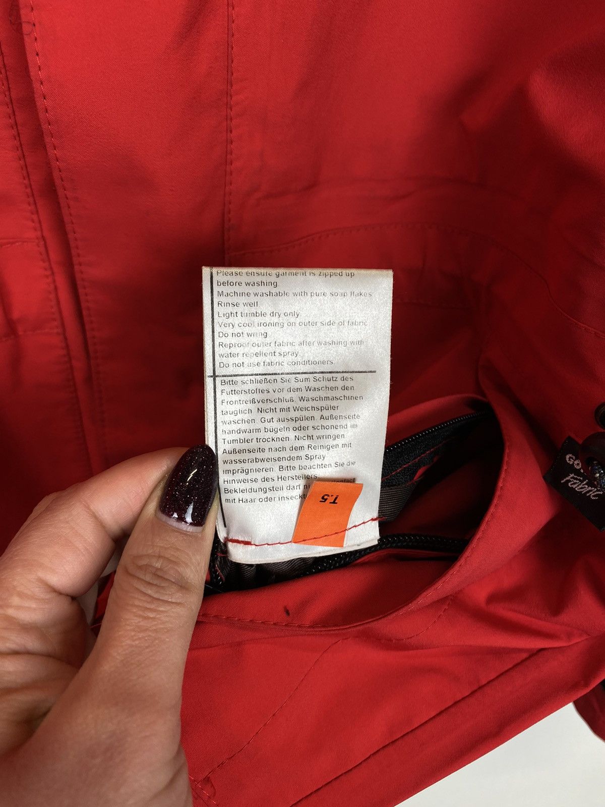 Goretex Vintage Sprayway Gore-Tex Mountain Jacket 208 B Jacket Women Size L / US 10 / IT 46 - 15 Thumbnail