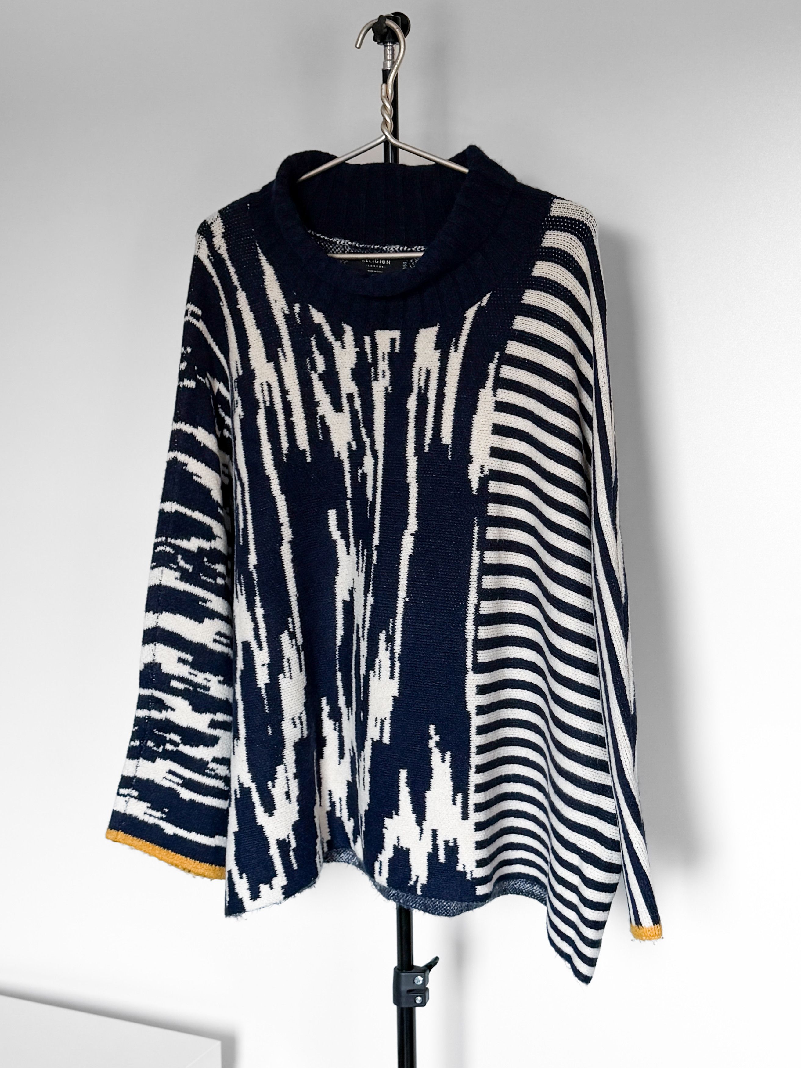 Other Religion Men’s Sweater Size US L / EU 52-54 / 3 - 2 Thumbnail