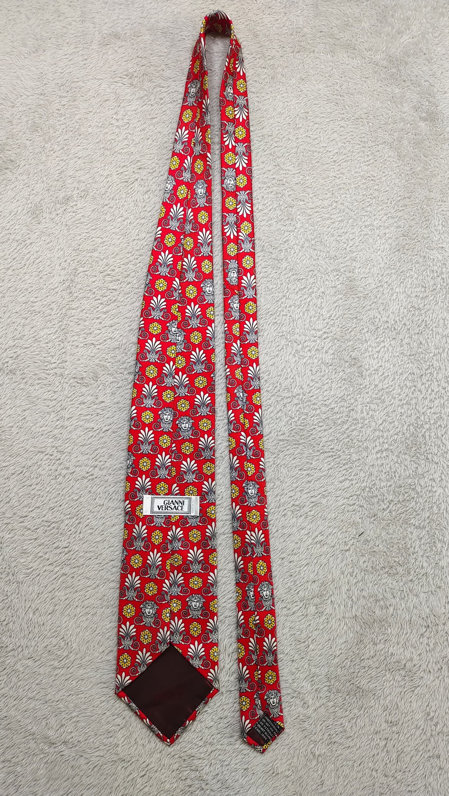 Versace Gianni Versace Red Tie Medusa Head & Baroque Floral Pattern Size ONE SIZE - 4 Thumbnail