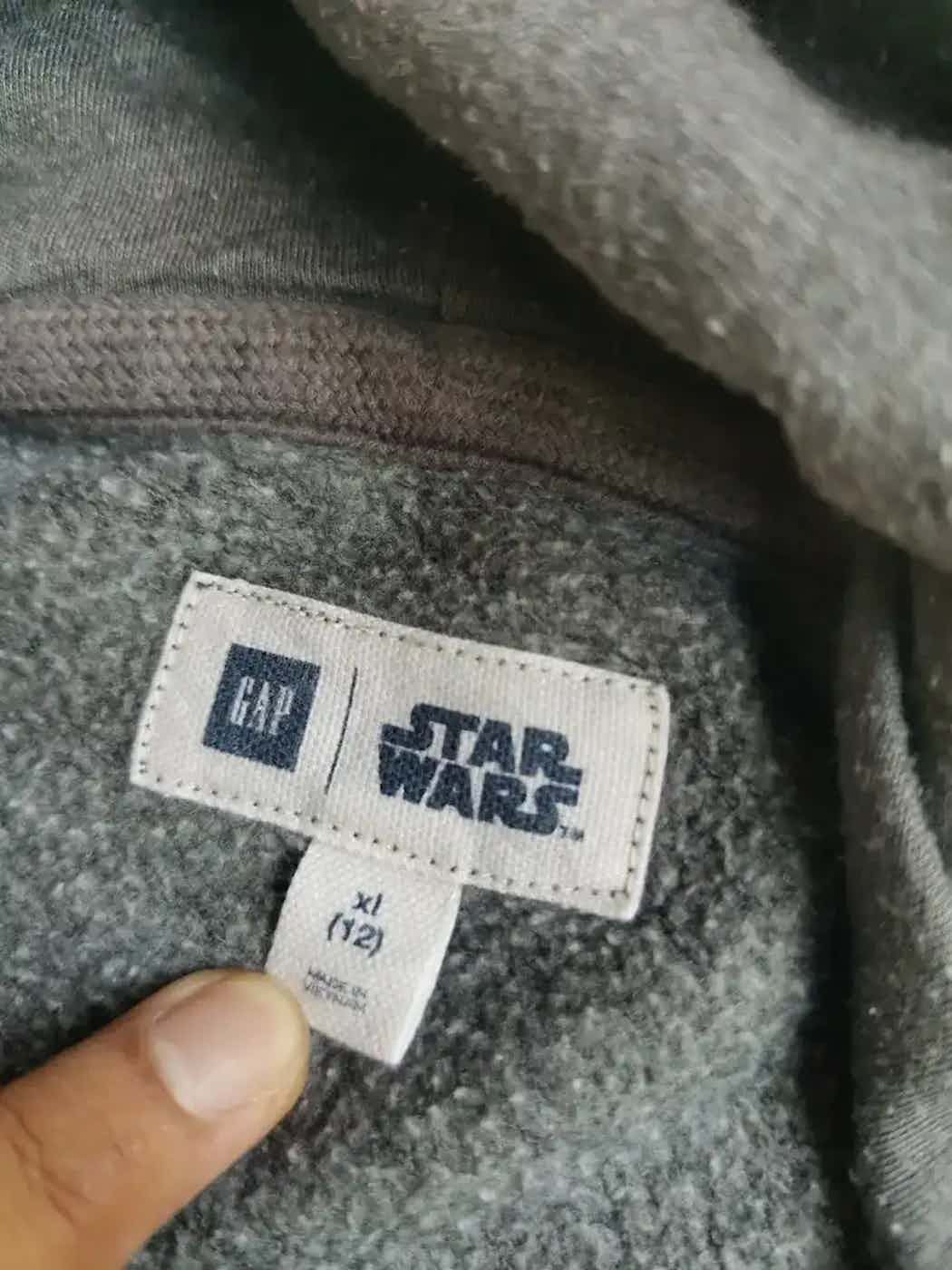 Gap Vintage GAP Star Wars Sweatshirt Hoodie Size US S / EU 44-46 / 1 - 3 Thumbnail