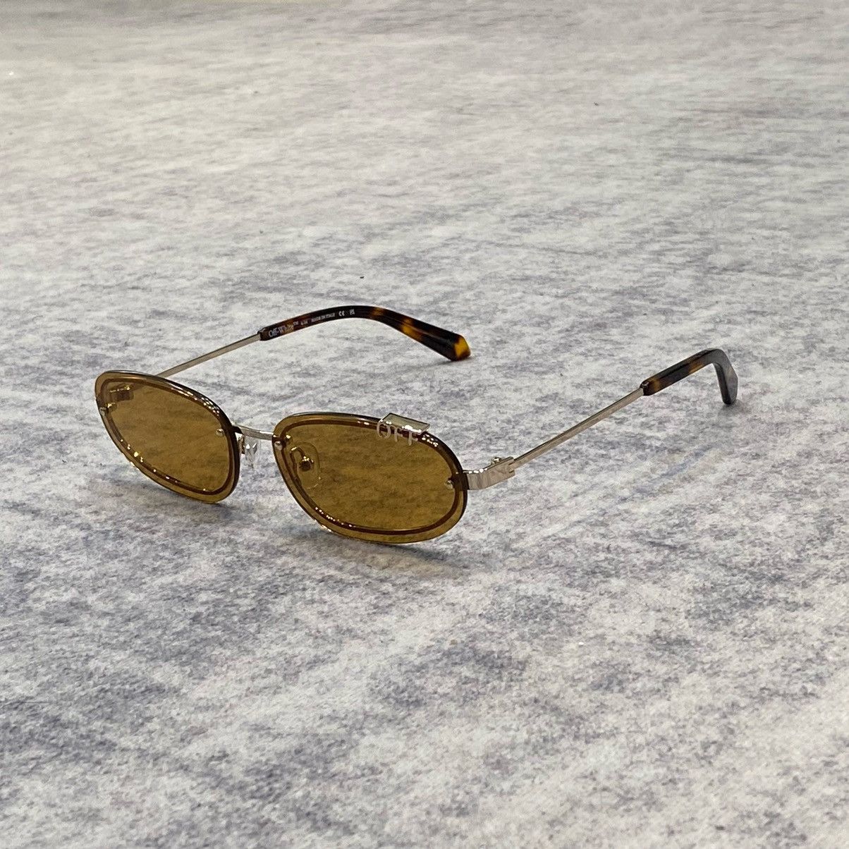 Off-White OFF WHITE MIAMI OERI13MF24MET0017607 GOLD CAMEL Size ONE SIZE - 1 Thumbnail