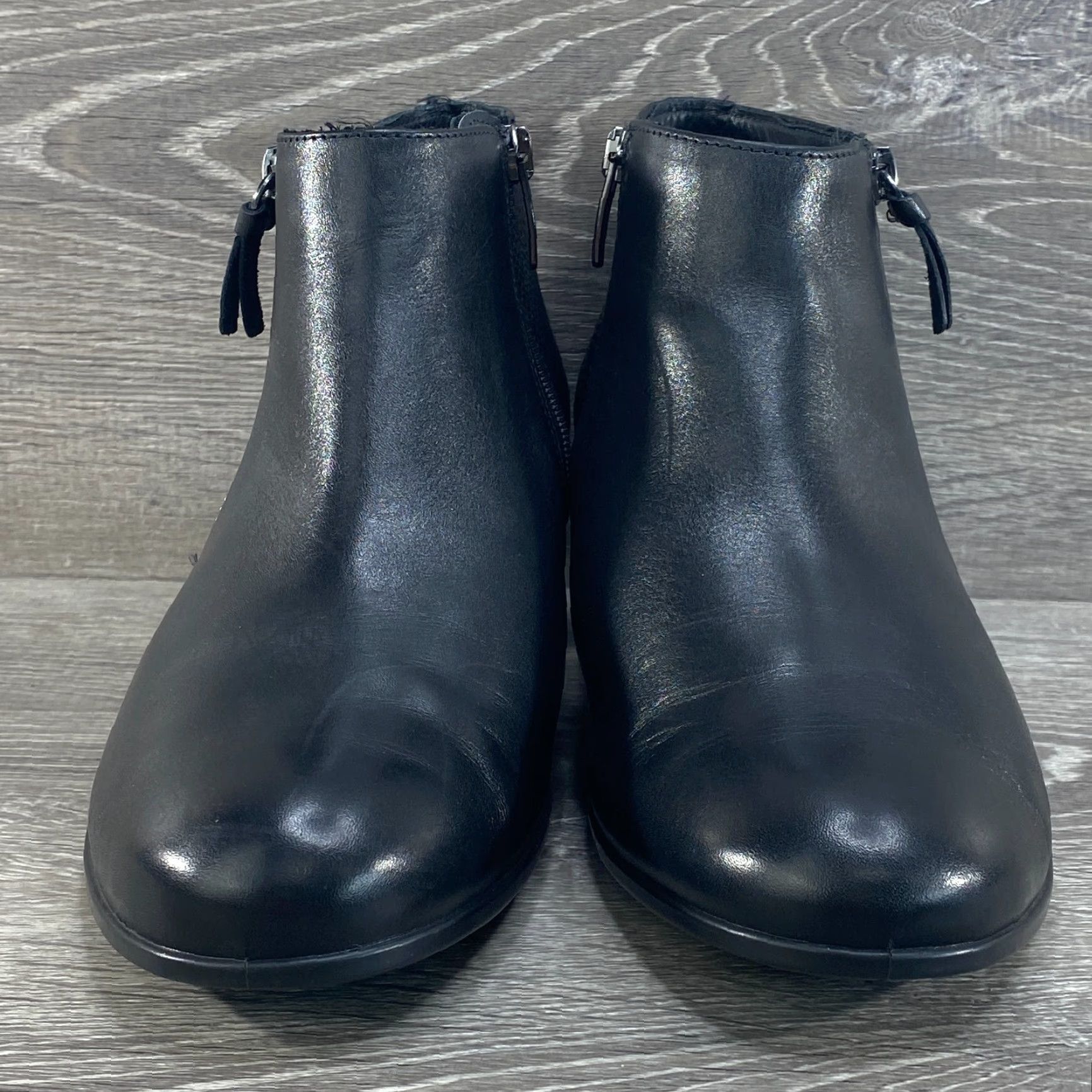 Ecco ECCO Boots Women's Black Leather Danish Design Ankle Booties Side Zip 9 EU 40 UK 7 US 9 Size US 7 / IT 37 - 4 Thumbnail