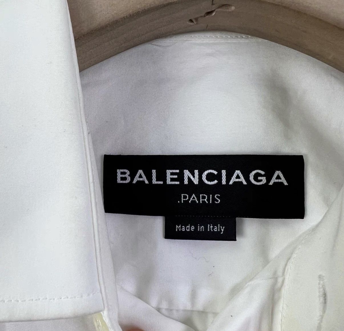 Balenciaga Balenciaga Cuff Embroidered Logo Shirt K12 Size US S / EU 44-46 / 1 - 3 Thumbnail