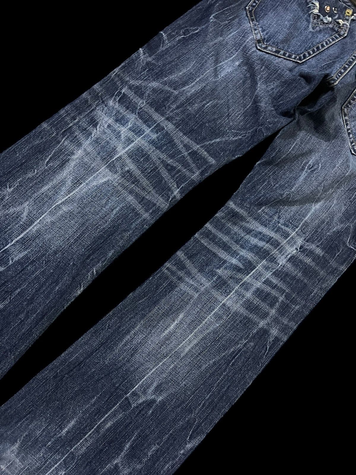 💥FLARE💥VINTAGE 90’s STYLE JAPANESE BRAND DISTRESS JEANS