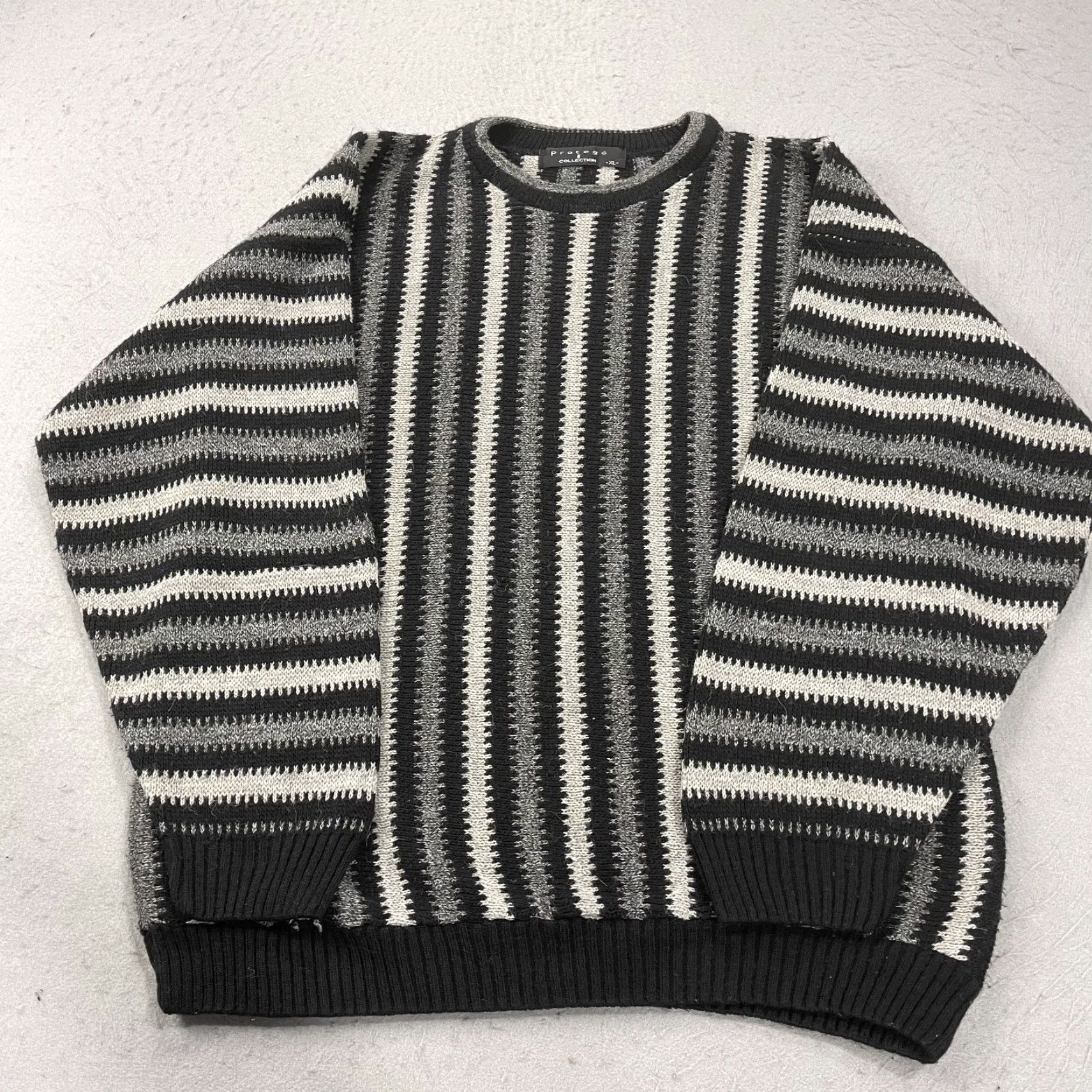 Coogi VINTAGE Protege Sweater Mens XL Gray 90s Coogi Style Abstract Knit Pullover Crew Neck Striped All Seasons Size US XL / EU 56 / 4 - 2 Thumbnail