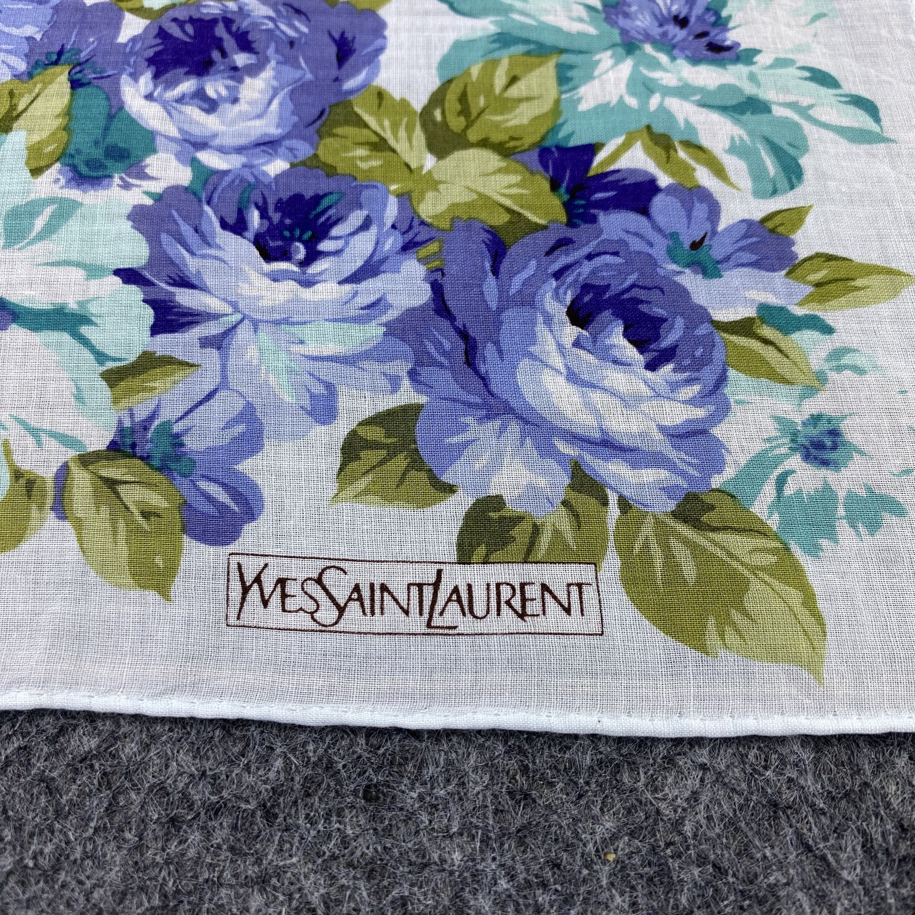 Yves Saint Laurent Yves Saint Laurent Handkerchief Neckerchief Bandana-B1934 Size ONE SIZE - 7 Thumbnail