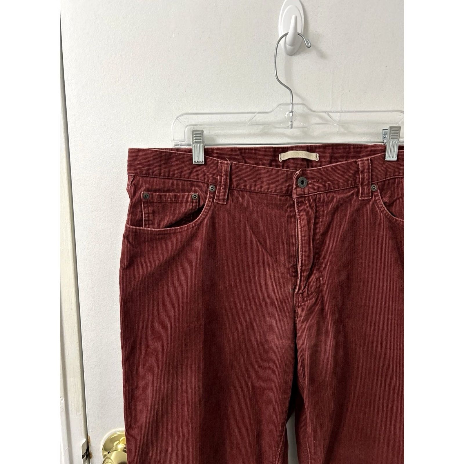 Vintage LL Bean Country Corduroy Pants Mens 40x32 Red Standard Fit 291778 Pants Size US 40 / EU 56 - 4 Thumbnail
