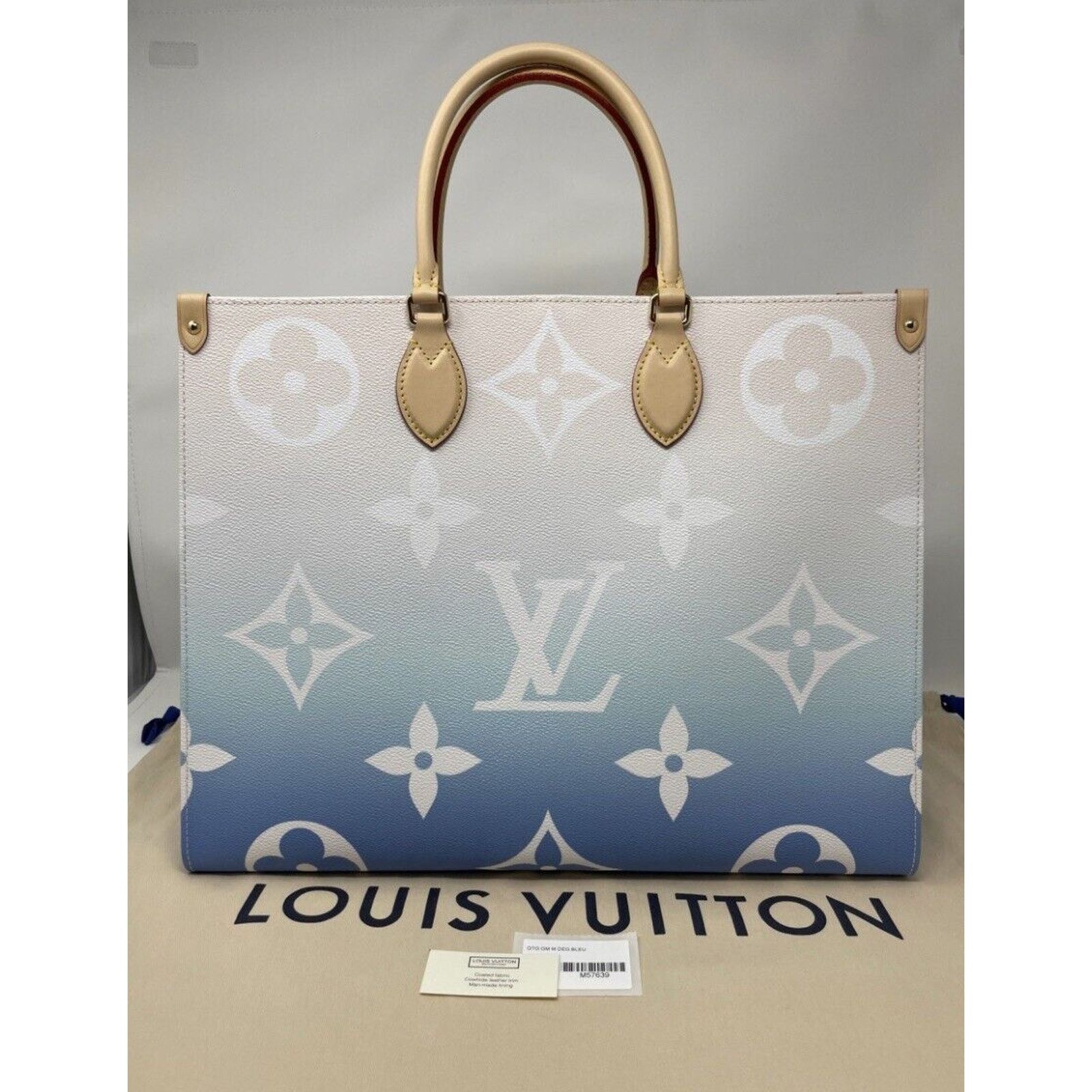 Louis Vuitton Louis Vuitton OnTheGo Tote By The Pool Monogram Giant GM BLU Size ONE SIZE - 4 Thumbnail