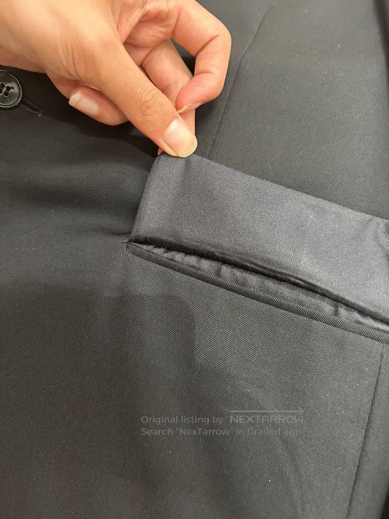 Saint Laurent Paris Saint Laurent Paris Black flake smoking suit Size US L / EU 52-54 / 3 - 4 Thumbnail