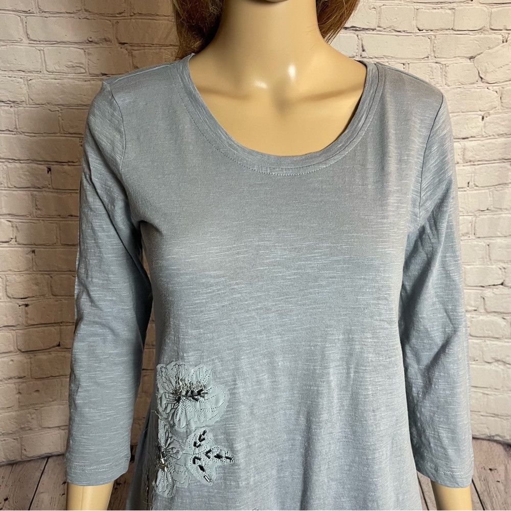 Other NEW LOGO by Lori Goldstein Floral Appliqué Beaded Top Size Size XXS / US 00 / IT 34 - 2 Thumbnail