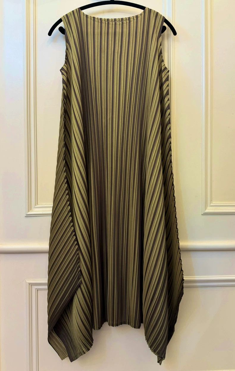 Issey Miyake issey miyake size:1 A turquoise pleated long dress Size XXS / US 00 / IT 34 - 1 Thumbnail