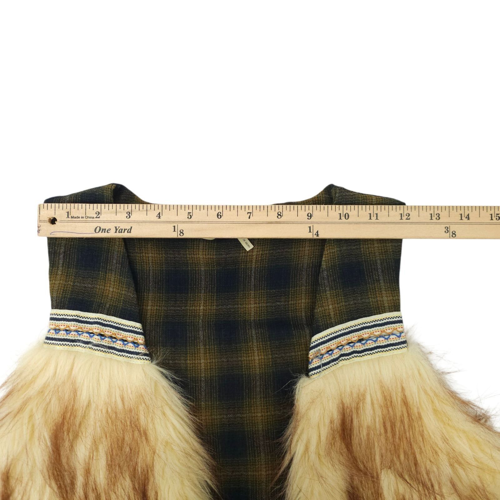 BKE BKE Gimmicks Faux Fur Vest S Brown Green Plaid Boho Shaggy Size S / US 4 / IT 40 - 4 Thumbnail