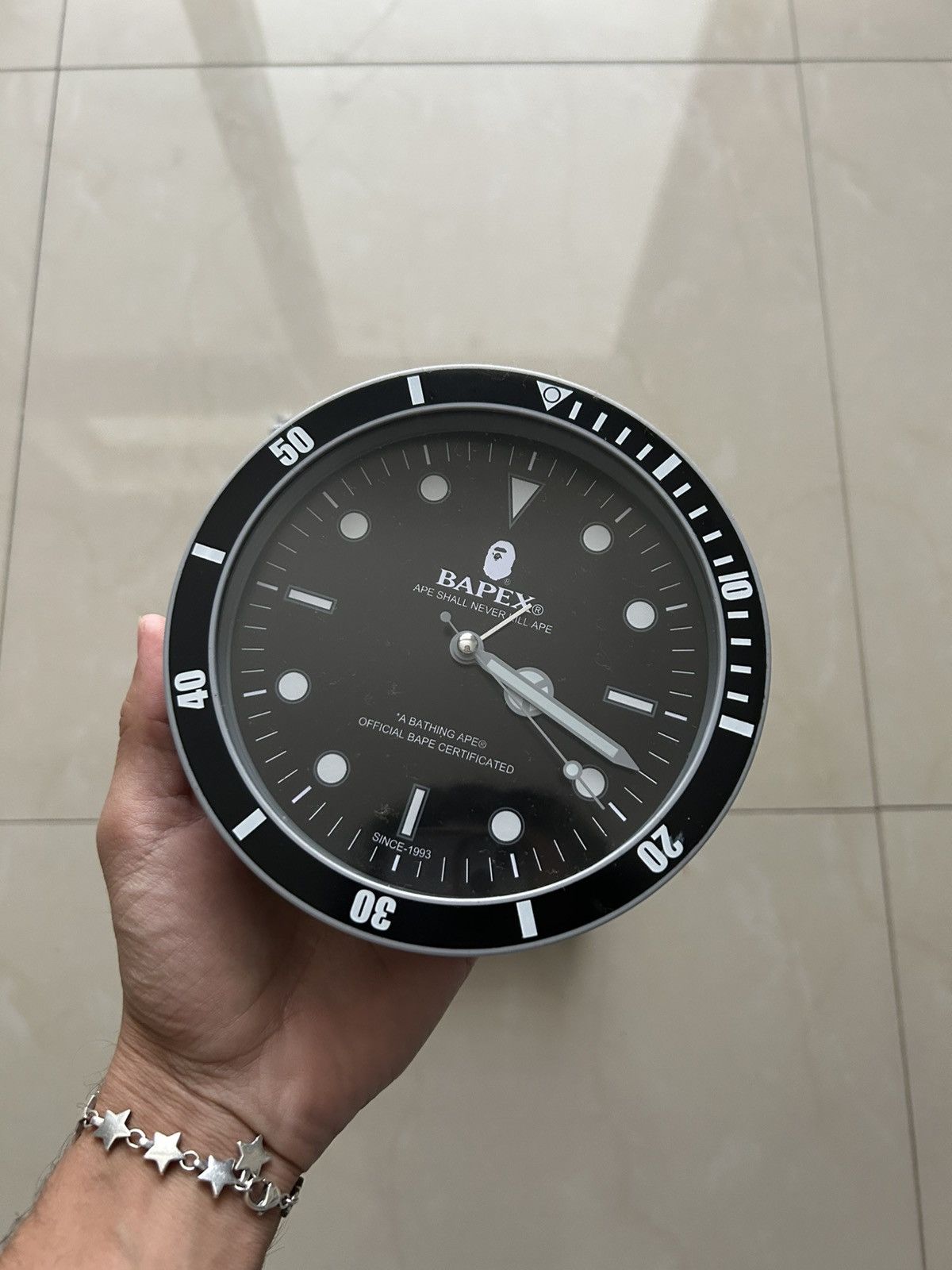Bape 2022 bape eMook clock Size ONE SIZE - 1 Thumbnail