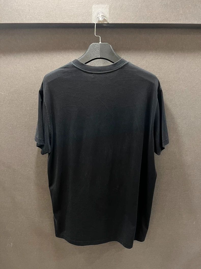 Givenchy Givenchy Big Shark Pattern Short Sleeve M Size US M / EU 48-50 / 2 - 2 Thumbnail