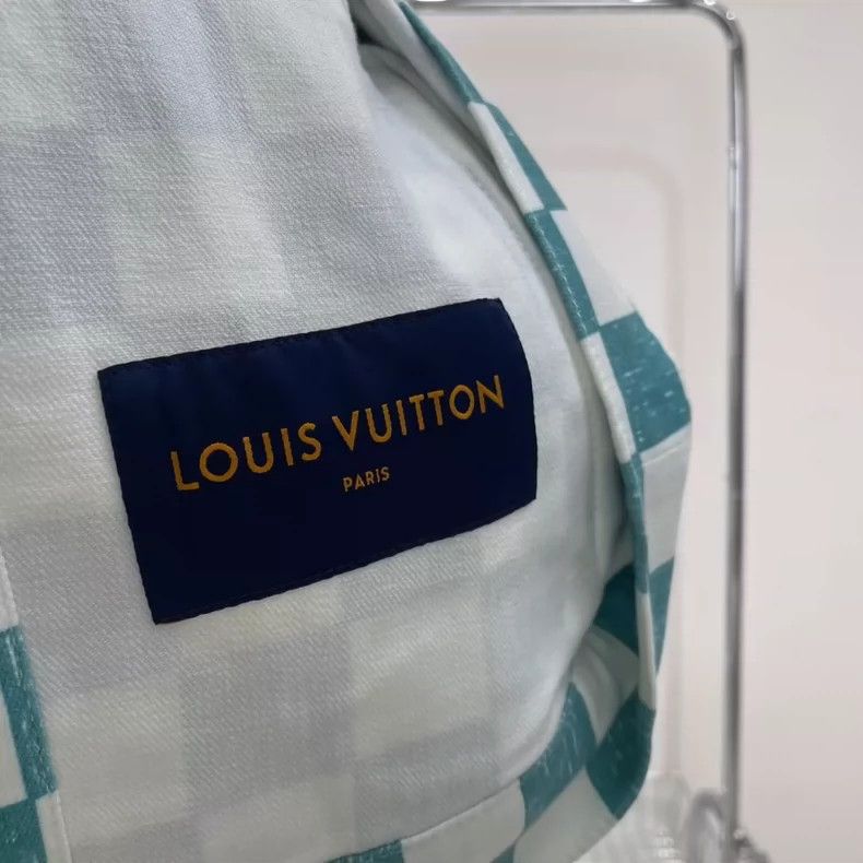 Louis Vuitton louis vuitton Green checkerboard jacket 2501-Nextarrow Size US S / EU 44-46 / 1 - 5 Thumbnail