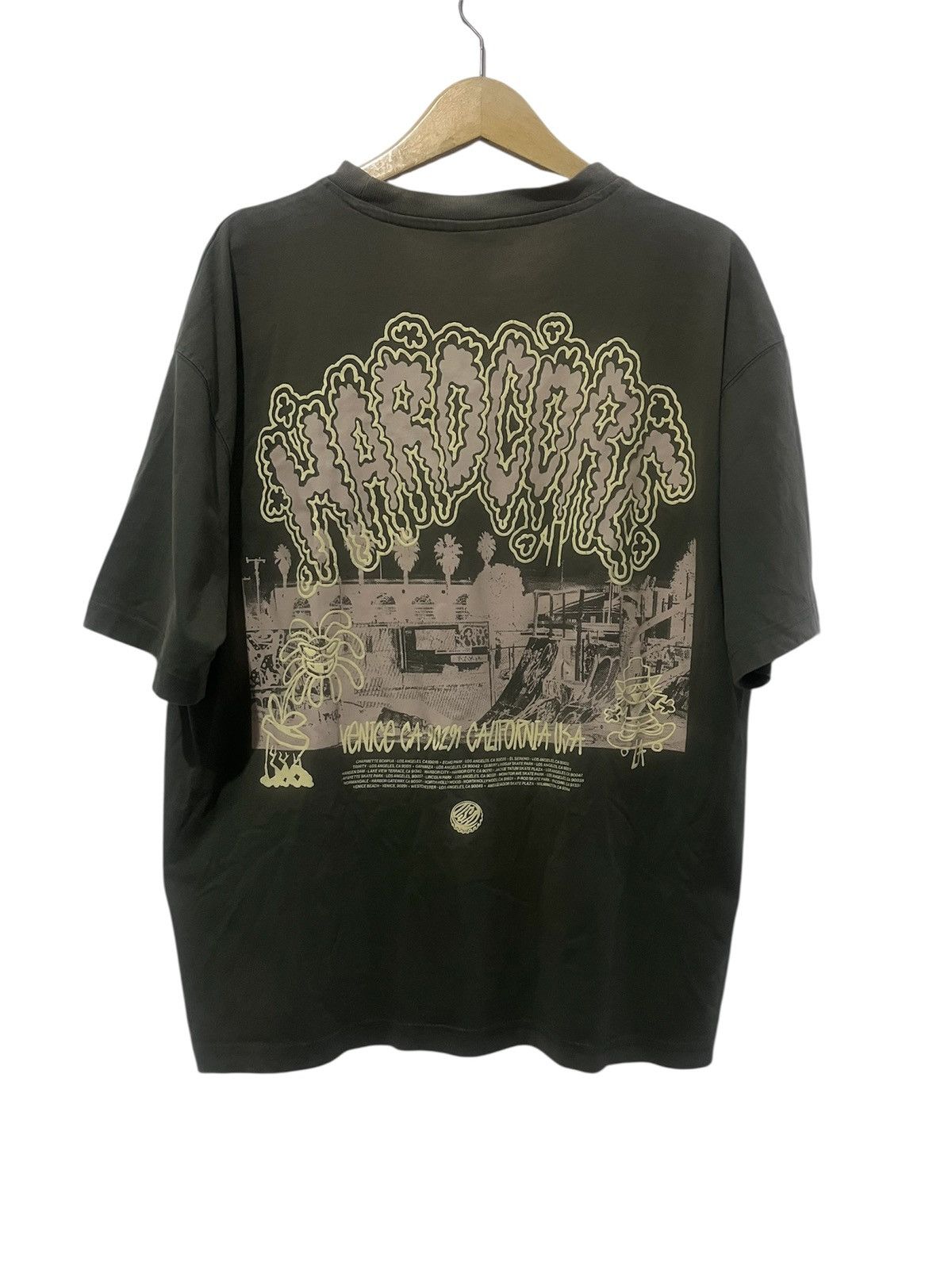 H&M H&M Hardcore Venice California Oversized Graphic Tee Size US XL / EU 56 / 4 - 1 Thumbnail