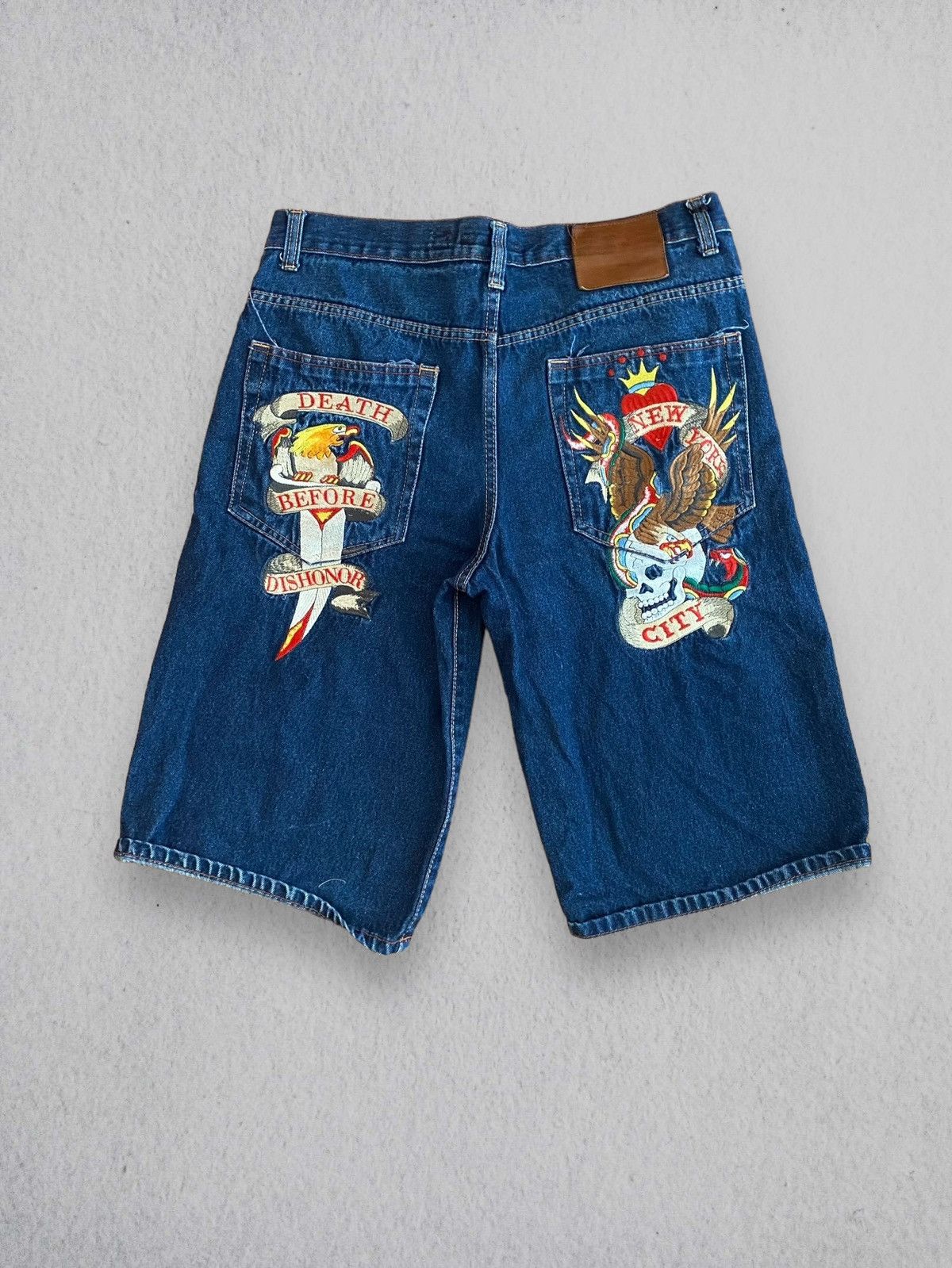 Ed Hardy × Vintage Vintage Ed Hardy ‘Death Before Dishonor’ Embroidered Jorts Size US 36 / EU 52 - 1 Thumbnail