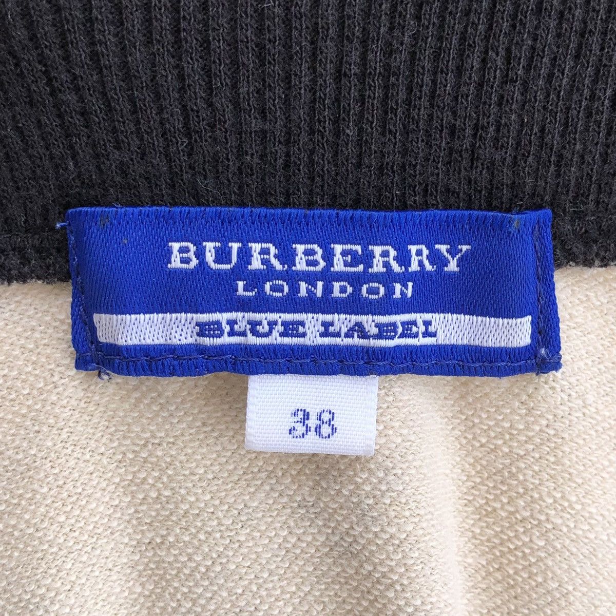 Burberry Authentic Burberry Blue Label Nova Check Jacket Size S / US 4 / IT 40 - 13 Thumbnail