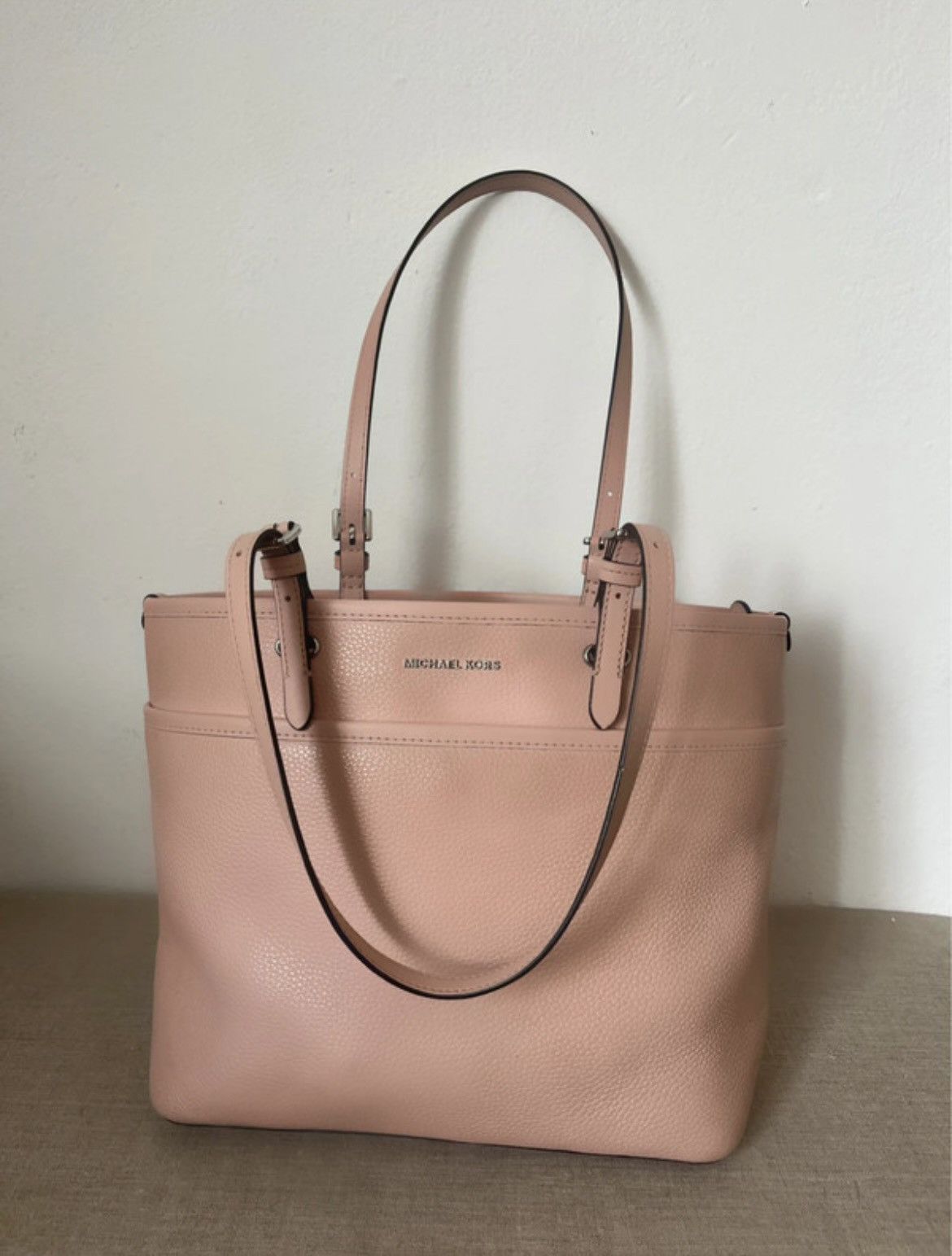 Michael Kors Michael Kors Pink Tote Bag Luxury Material Size ONE SIZE - 2 Thumbnail