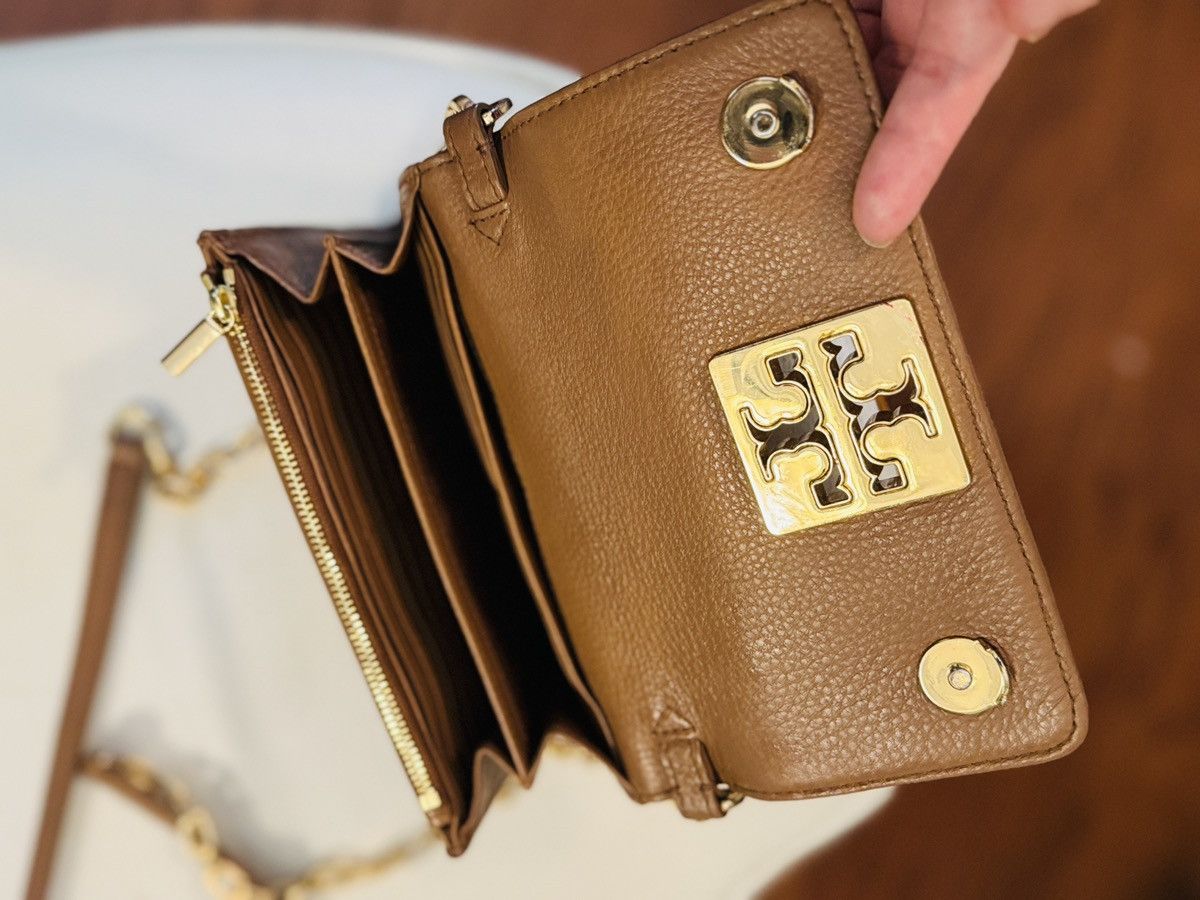 Tory Burch Tory Burch Britten Chain leather Crossbody Bag. Size ONE SIZE - 3 Thumbnail