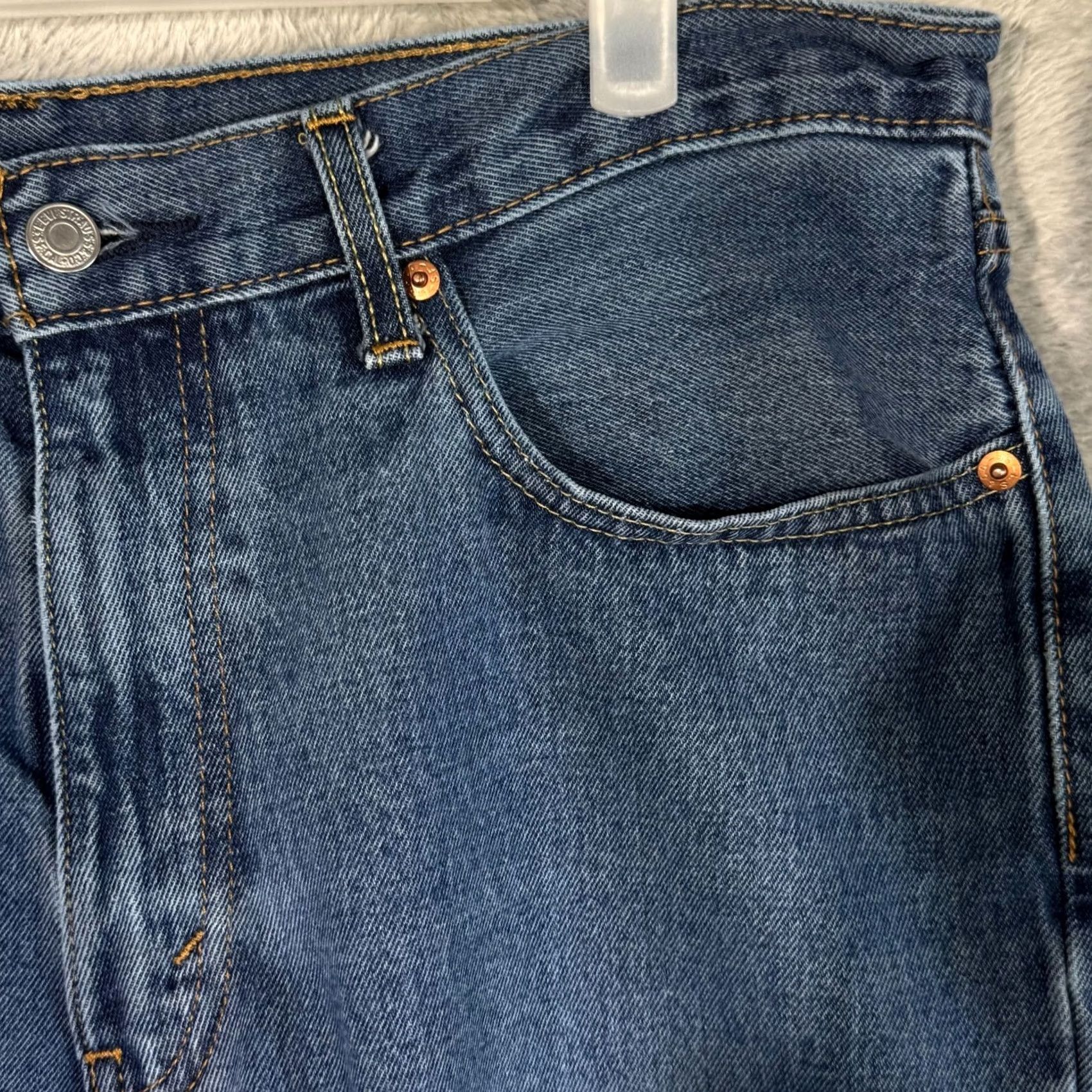 Levi's Item Specifications: Closure: Lace, Zip, Pull-On Size US 36 / EU 52 - 4 Thumbnail