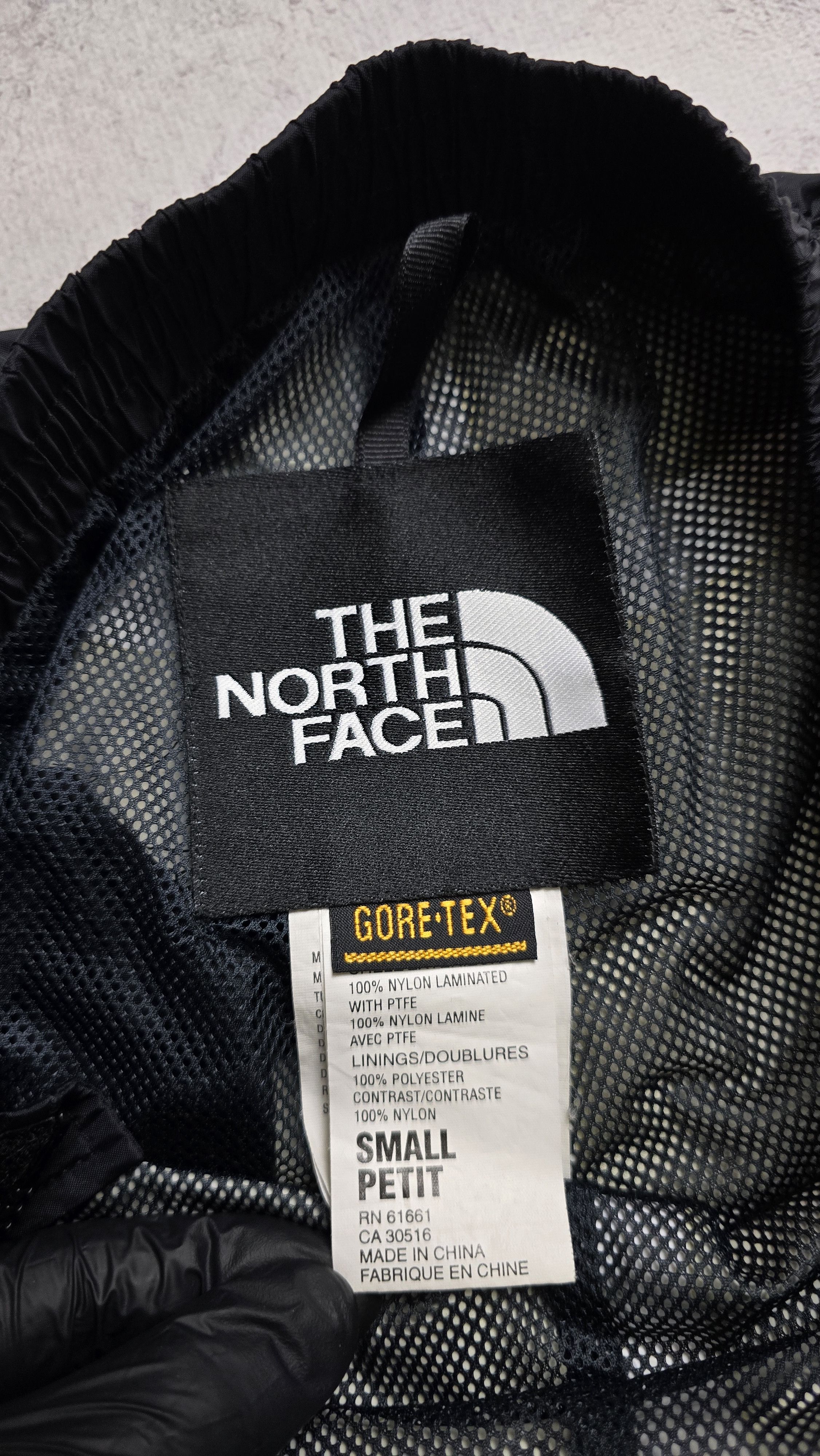The North Face Gore-Tex Mountain Light Pants Men’s S Full Zip Ski Shell Size US 30 / EU 46 - 20 Thumbnail