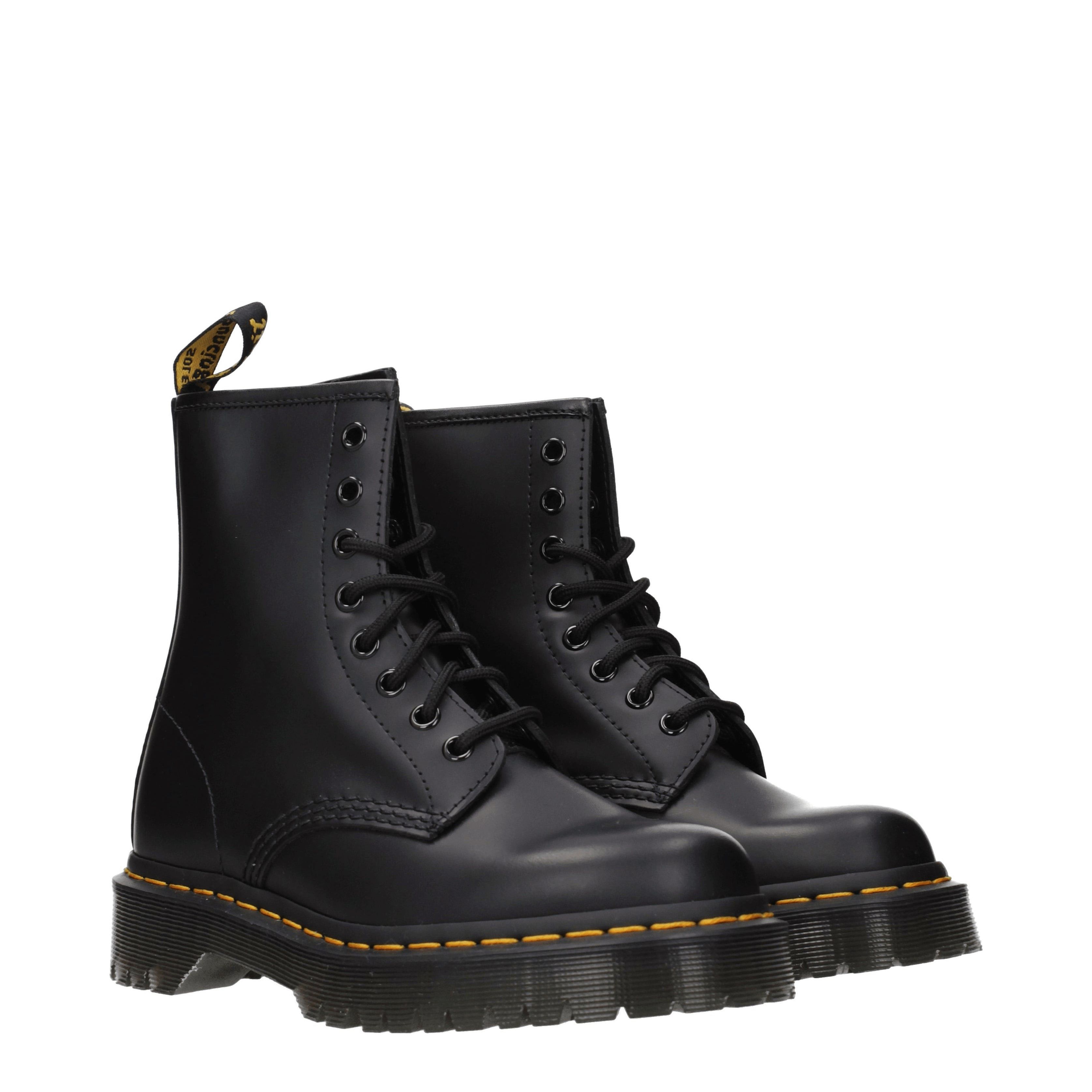 Dr. Martens Boots Size US 10 / IT 40 - 1 Thumbnail