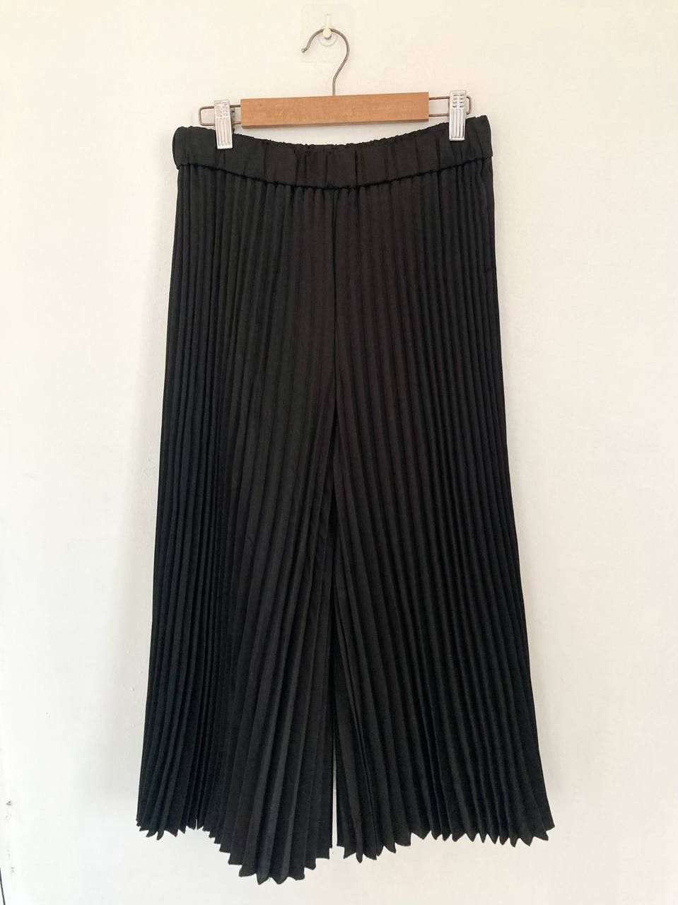 izzue Izzue Collection Pleated Palazzo Trousers Size 26" / US 2 / IT 38 - 2 Thumbnail