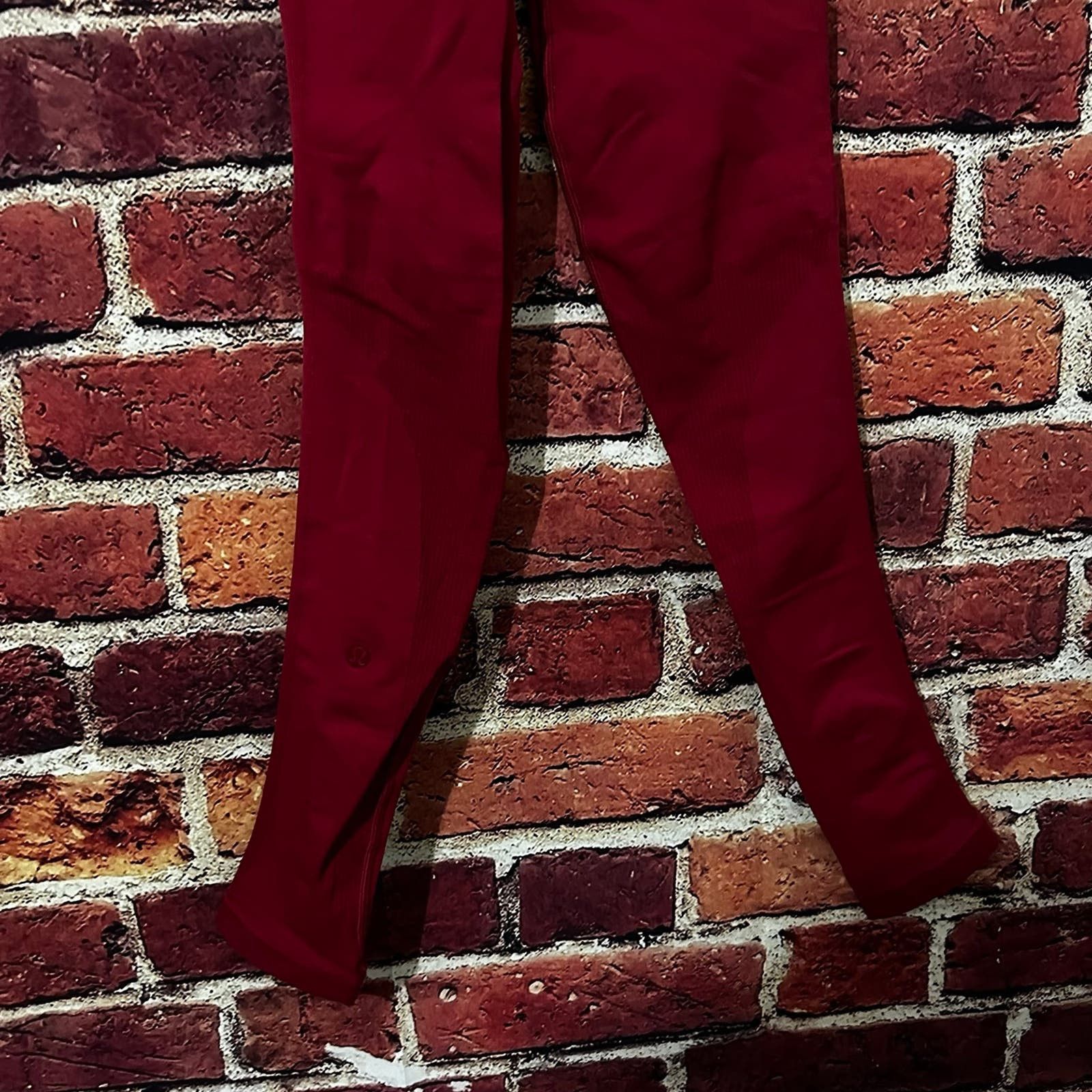 Lululemon lululemon leggings size 4 Size 27" / US 4 / IT 40 - 6 Thumbnail