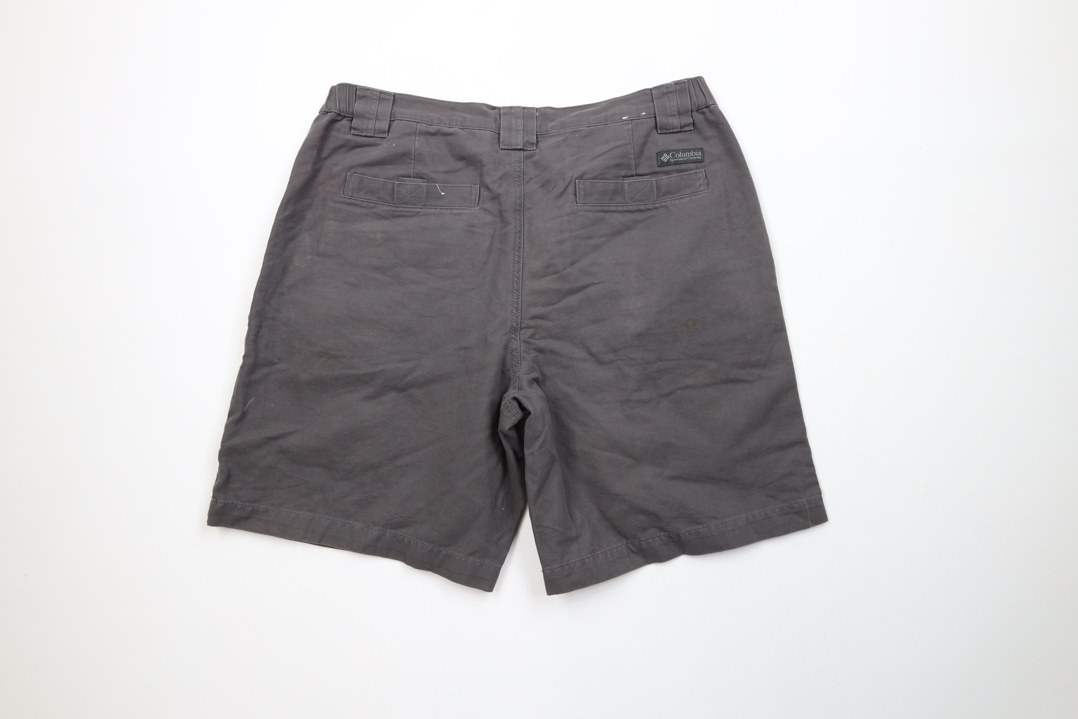 Columbia × Vintage Vintage Columbia Above Knee Heavy Cargo Shorts Gray Cotton Size US 34 / EU 50 - 10 Thumbnail