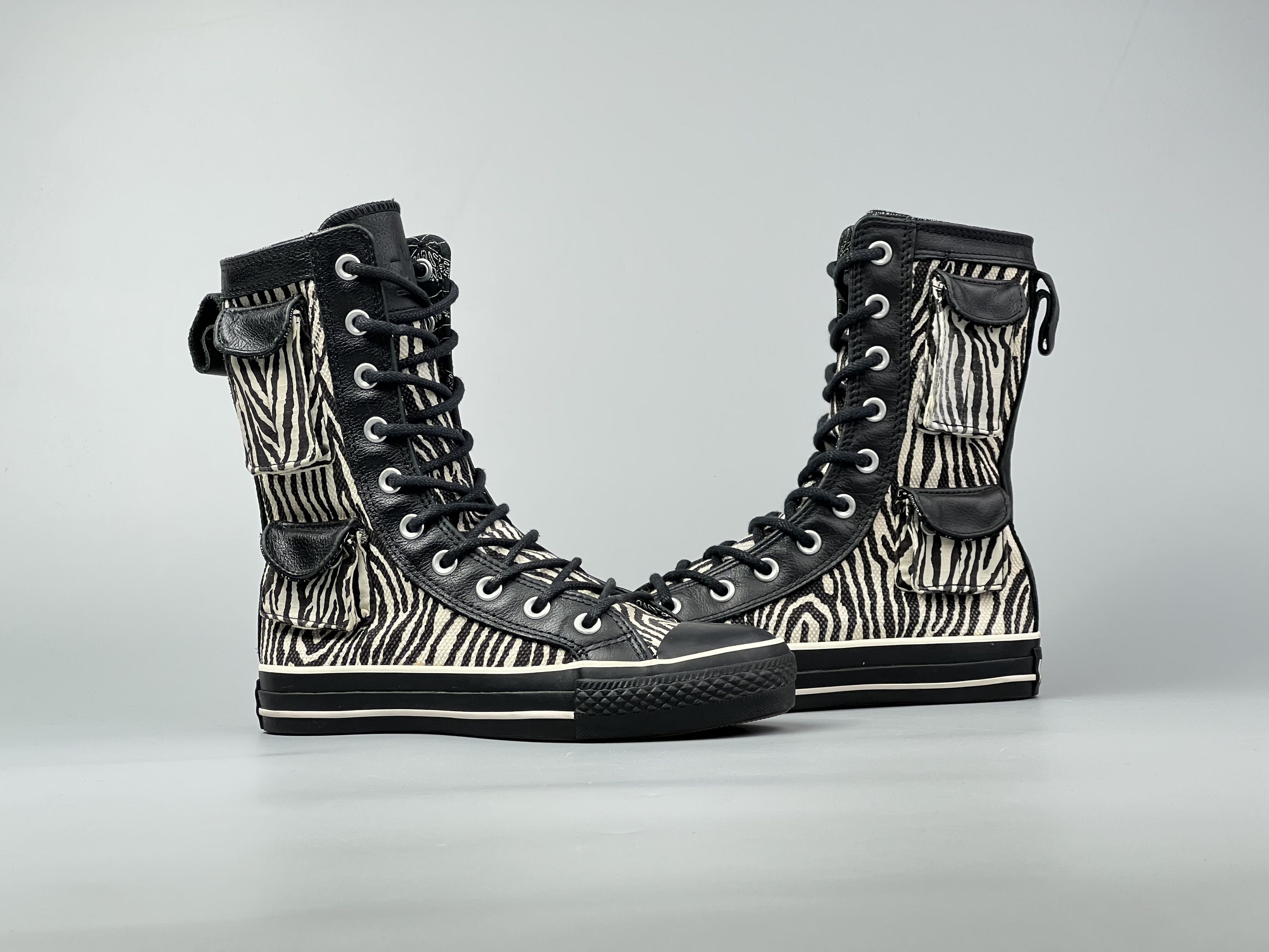 Converse Rare Converse Zebra Hi Top Size US 6 Size US 6 / IT 36 - 7 Thumbnail