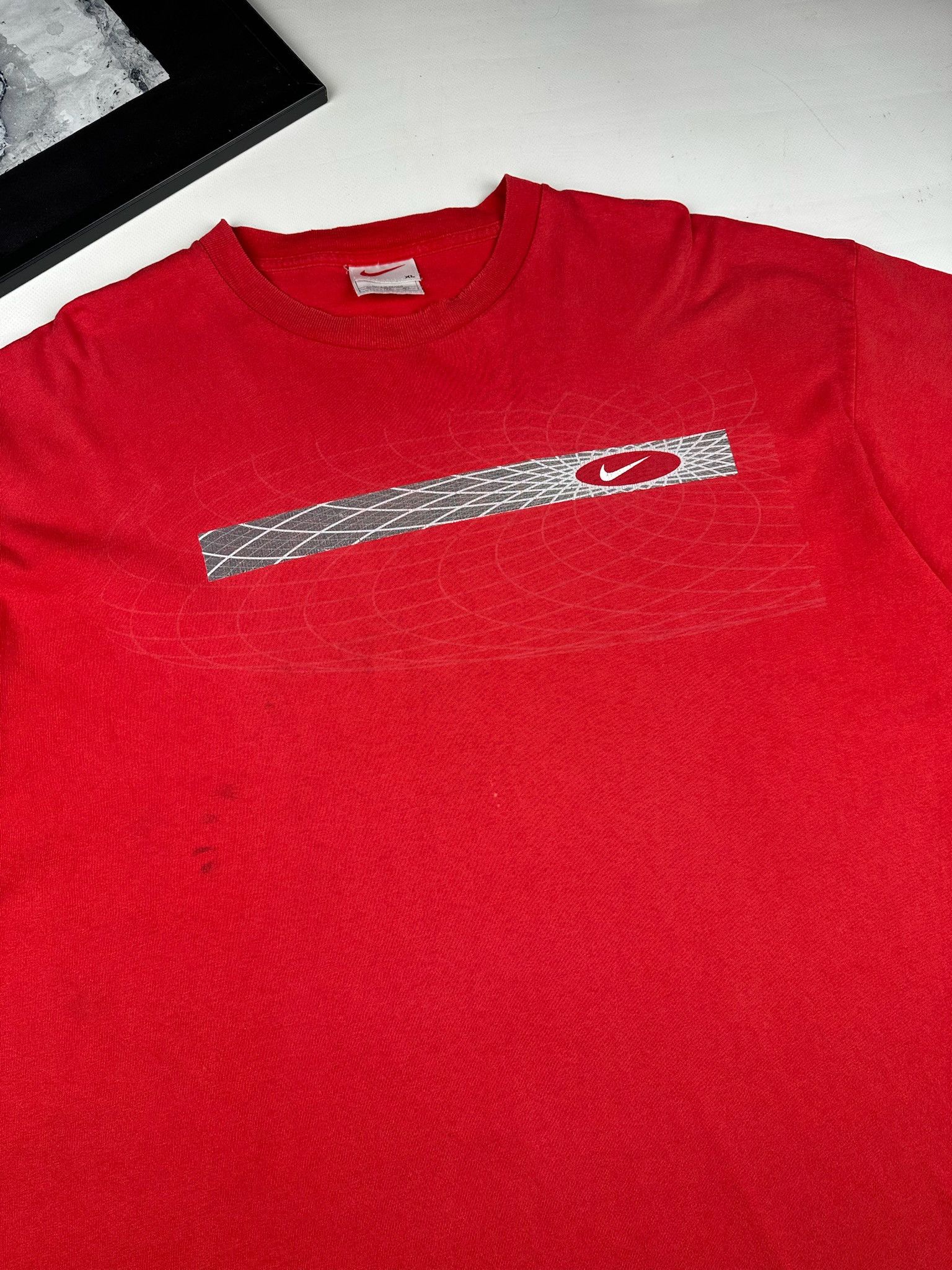 Nike Nike TN vintage T-shirt Y2K acid print art Size US XL / EU 56 / 4 - 3 Thumbnail