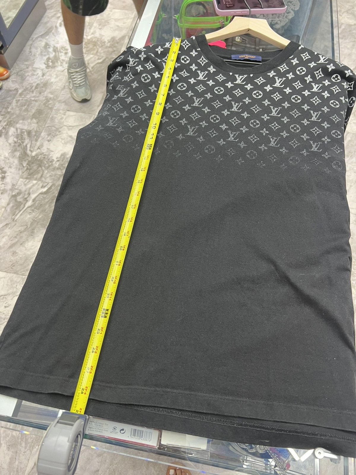 Louis Vuitton Louis Vuitton Gradient Black Tee Size US XL / EU 56 / 4 - 10 Thumbnail
