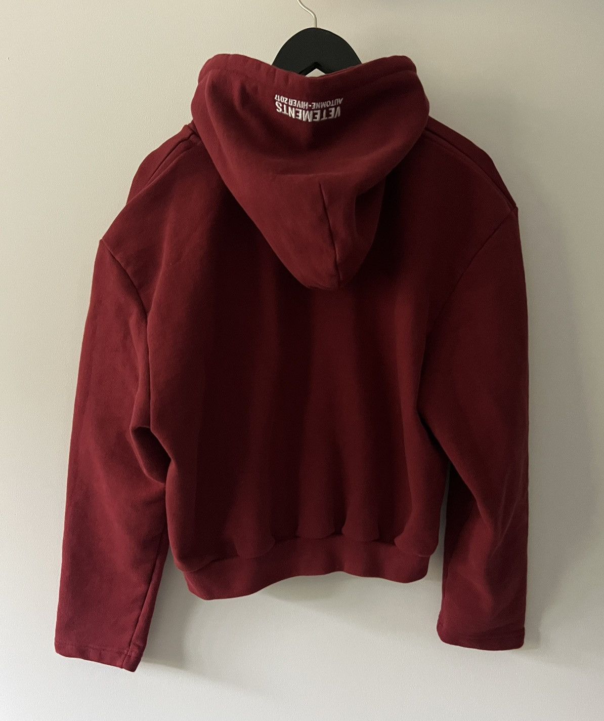 Vetements Vetements “May The Bridges I Burn” Cropped Hoodie Size US L / EU 52-54 / 3 - 7 Thumbnail