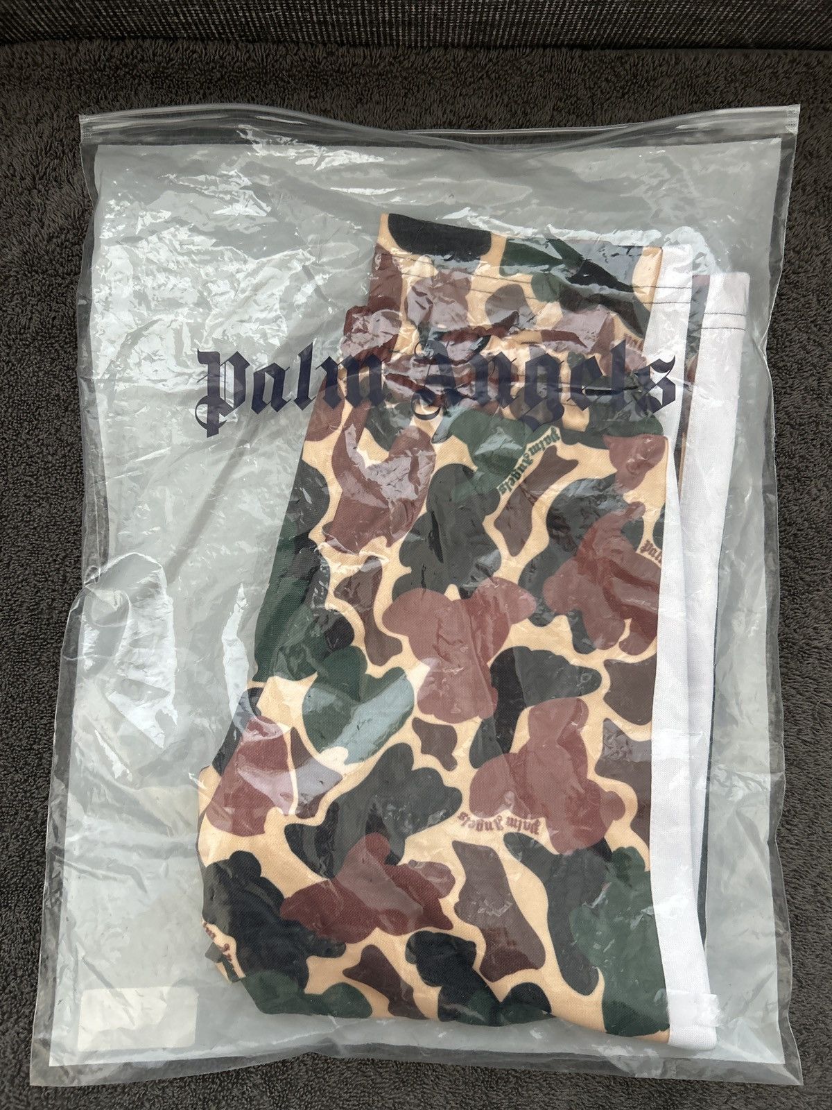 Palm Angels Palm Angels Kids Camo Track Pants Size 6 New! Size US 26 / EU 42 - 15 Thumbnail
