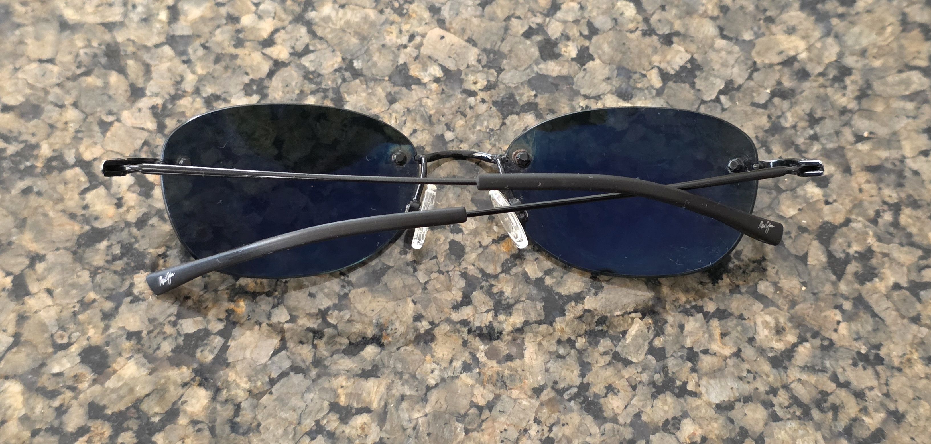 Maui Jim Maui Jim AKI AKI sunglasses Glossy Black Frame with POLARIZE Size ONE SIZE - 9 Thumbnail
