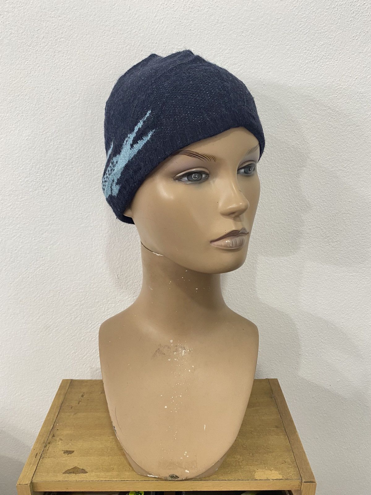 Lacoste 💥VINTAGE LACOSTE Beanie Logo Bulgaria hat Size ONE SIZE - 2 Thumbnail