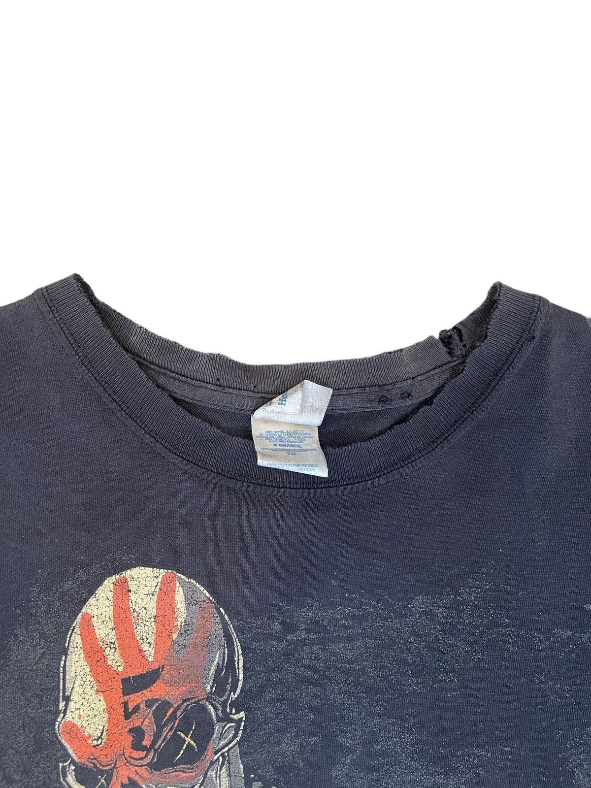Band Tees × Vintage Properly Trashed Five Finger Death Punch Band tee Size US XL / EU 56 / 4 - 6 Thumbnail